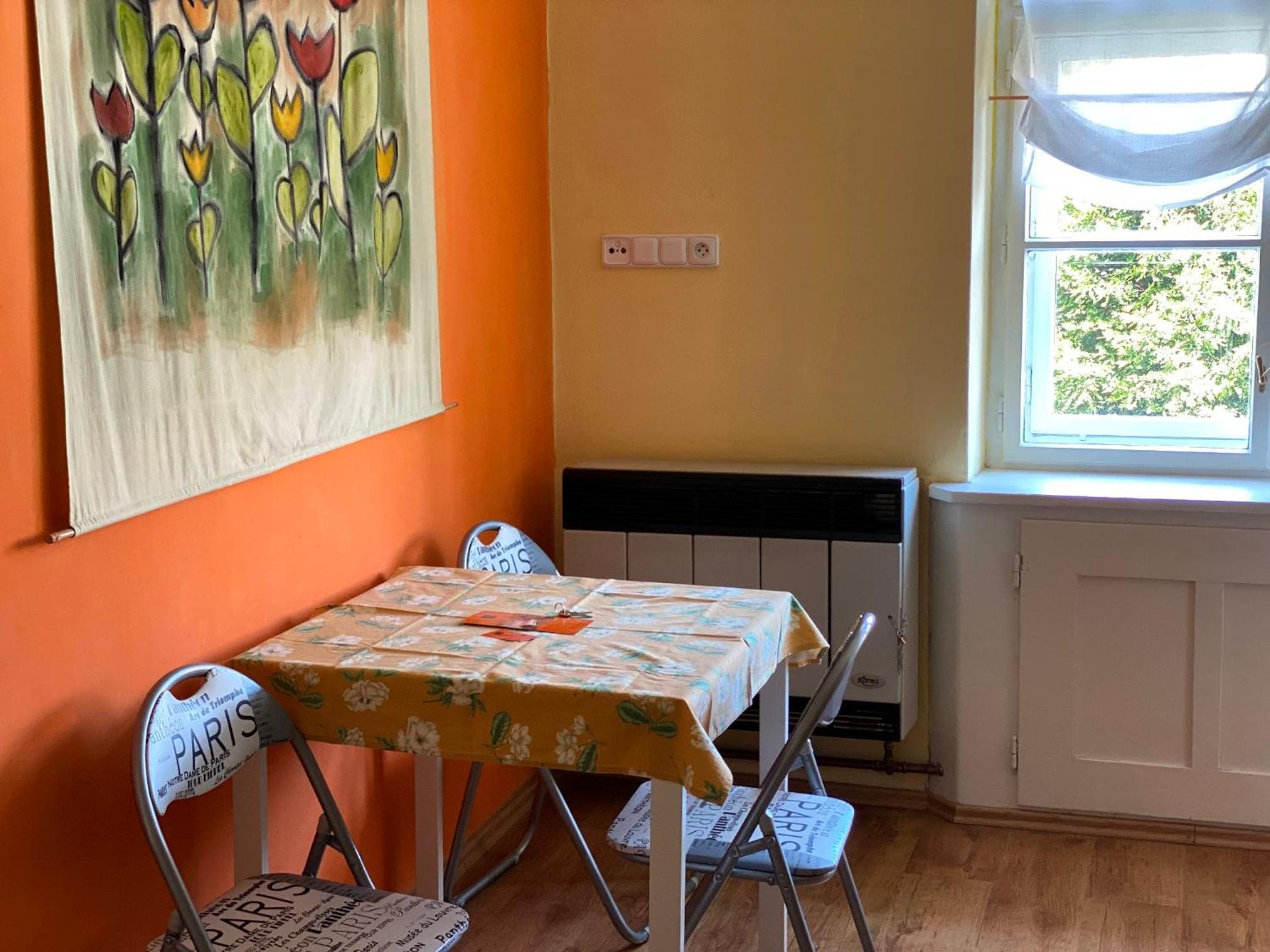 One-Bedroom Apartment - Photo 22