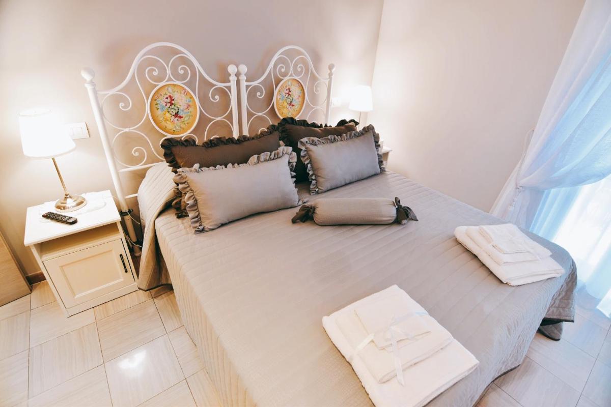 Double or Twin Room with Balcony