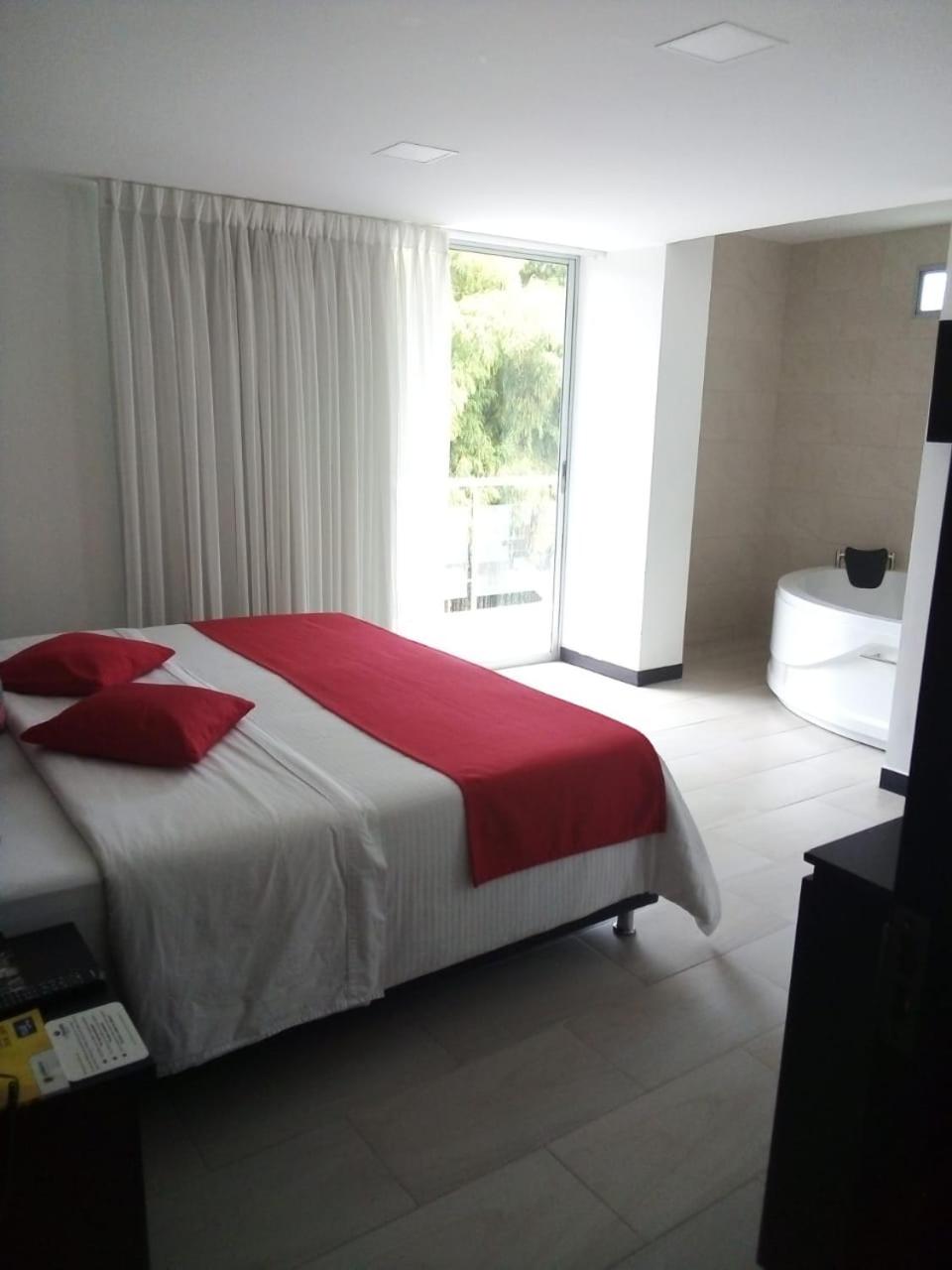 Junior Suite with Garden View photo 1