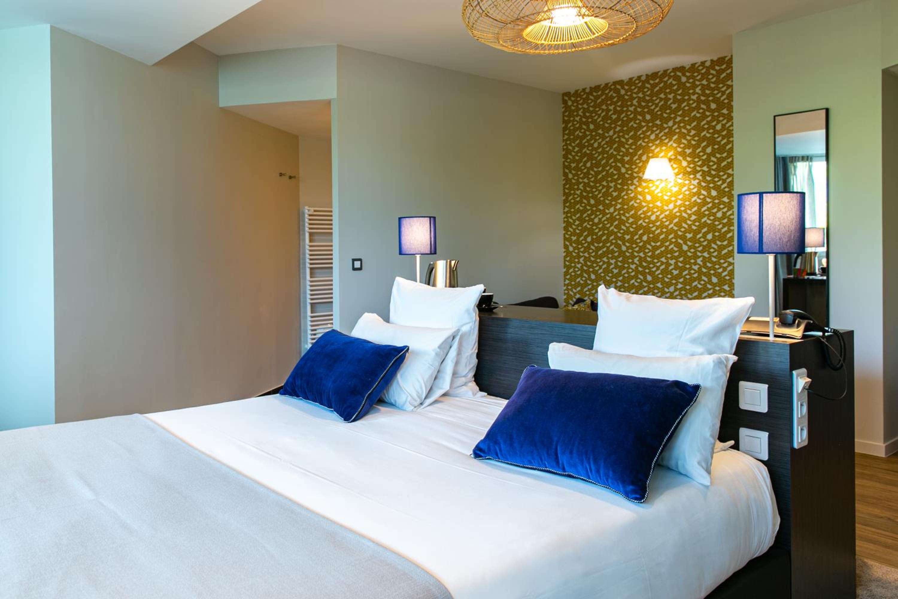 Club Double Room - Photo 5