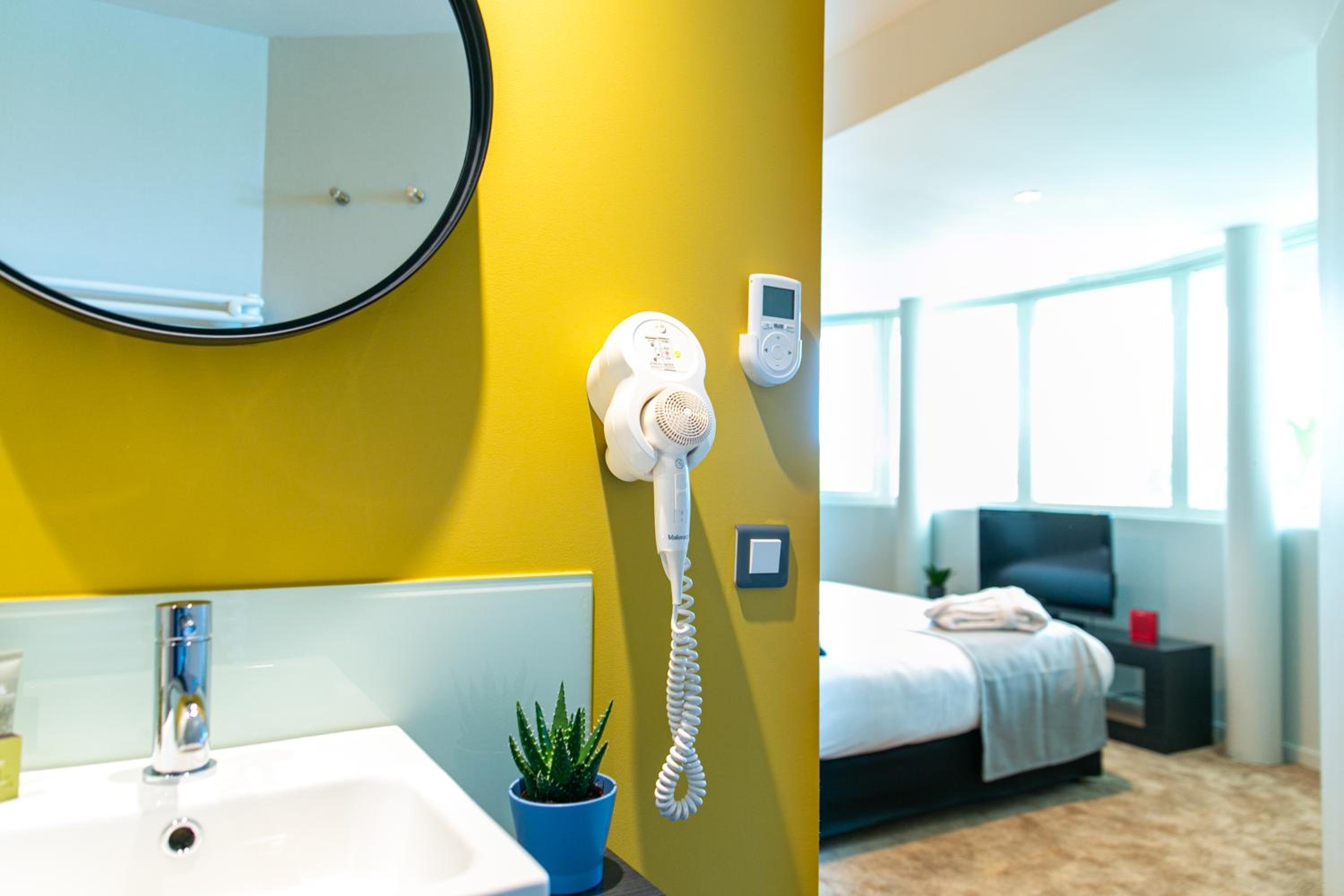 Club Double Room - Photo 4