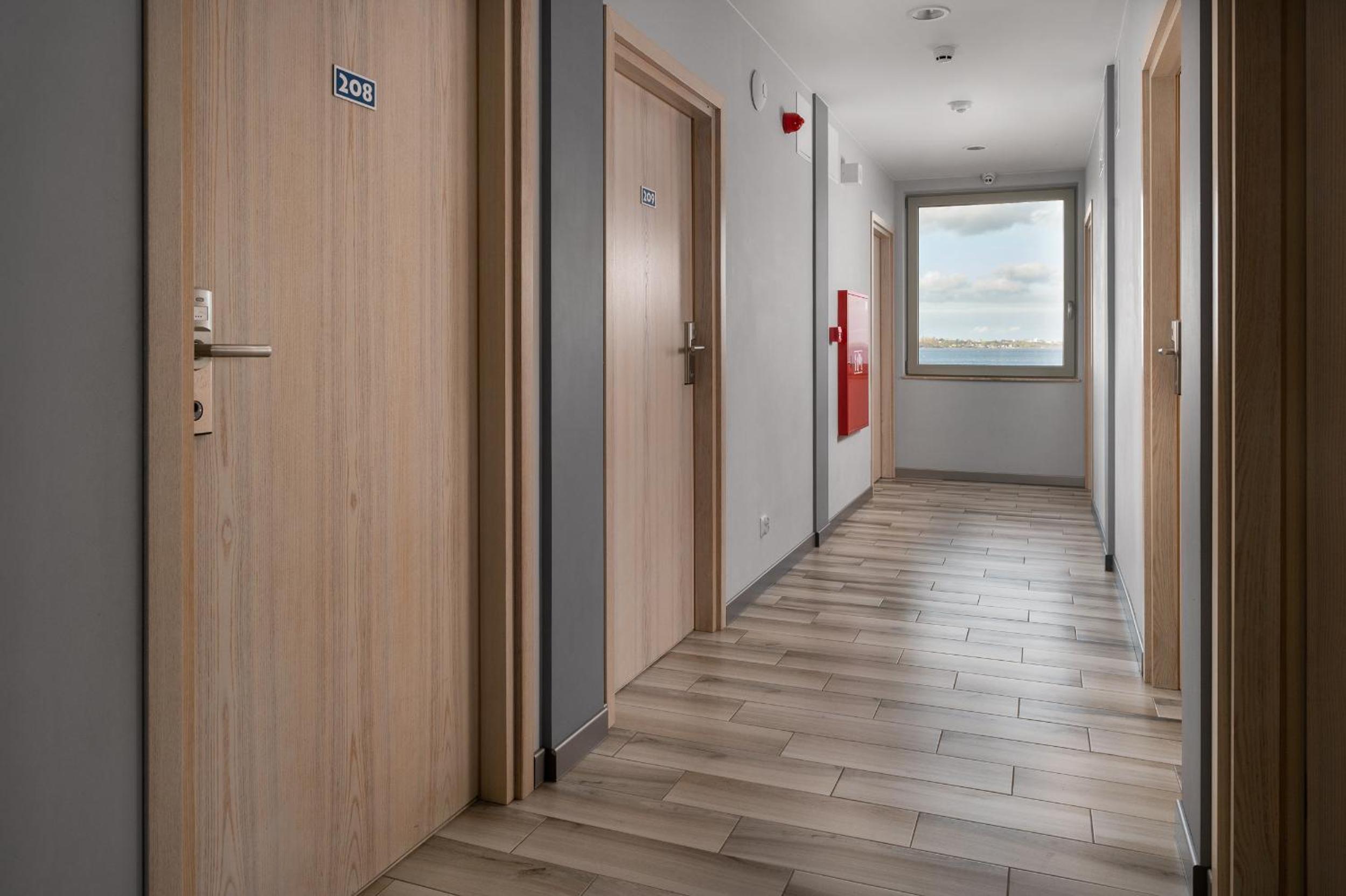 Double or Twin Room - Photo 9