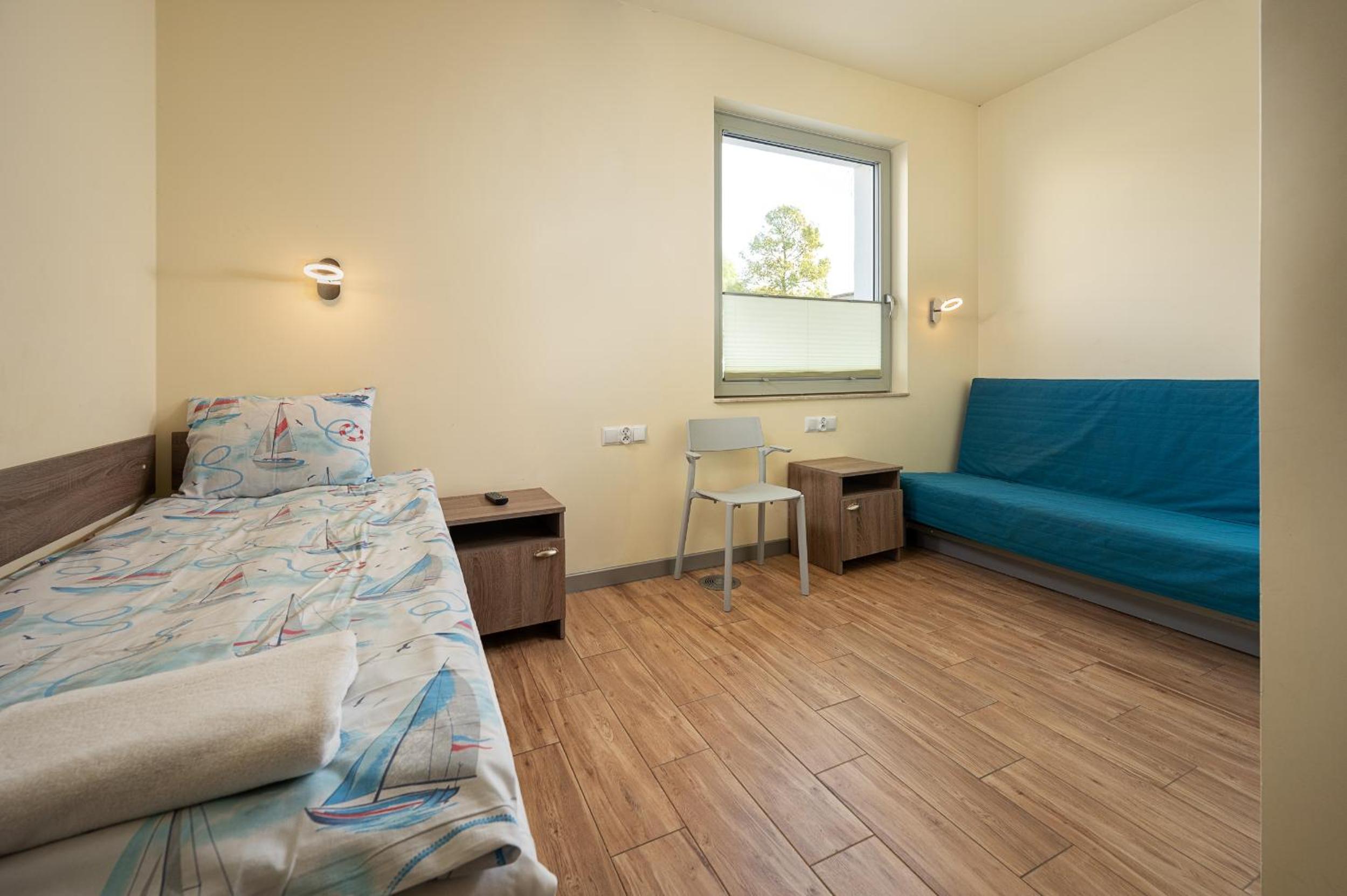 Double or Twin Room - Photo 7