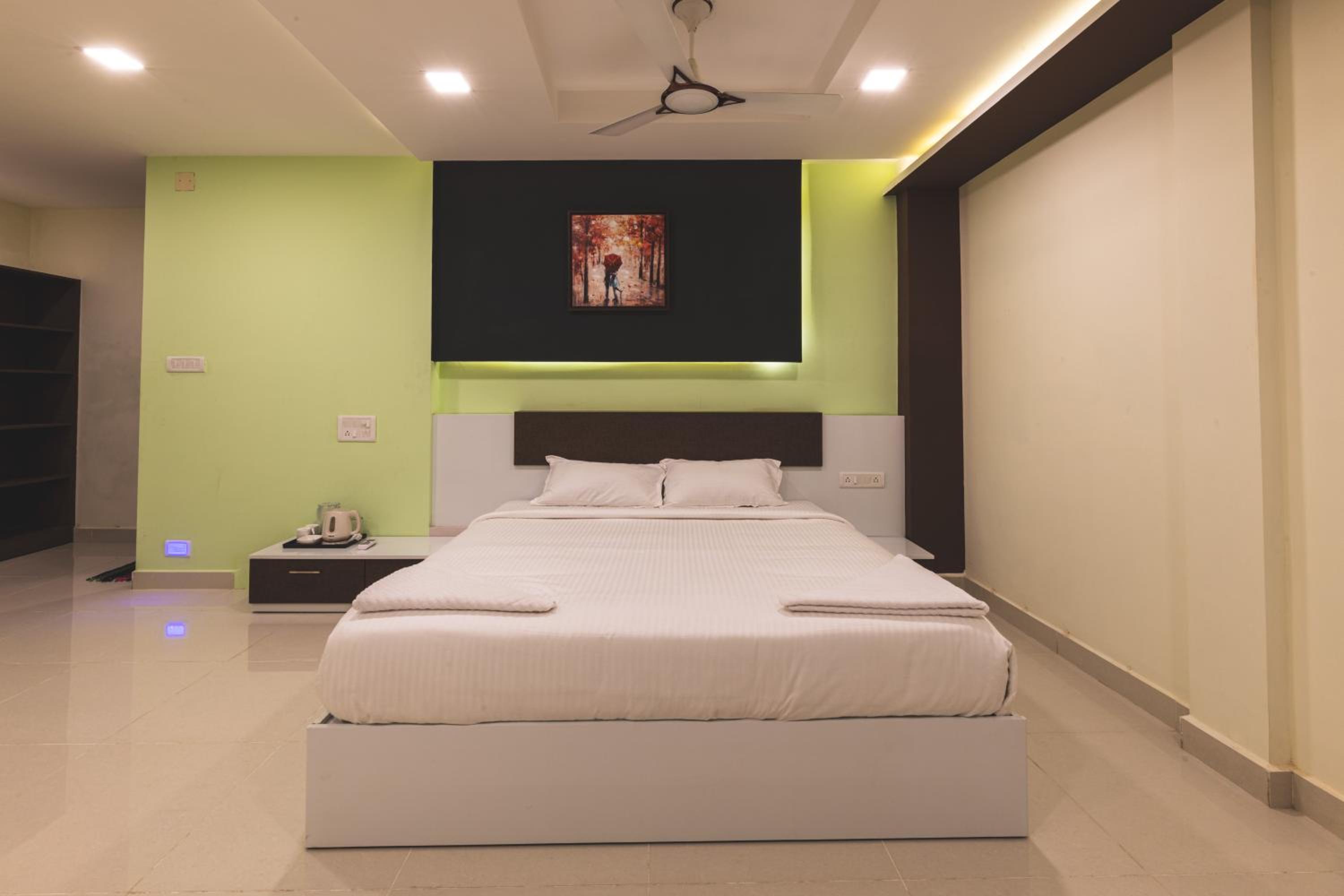 Deluxe Suite - Photo 4