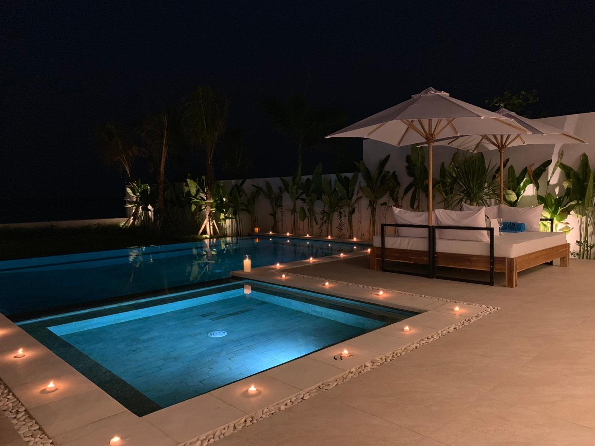 Villa photo 2