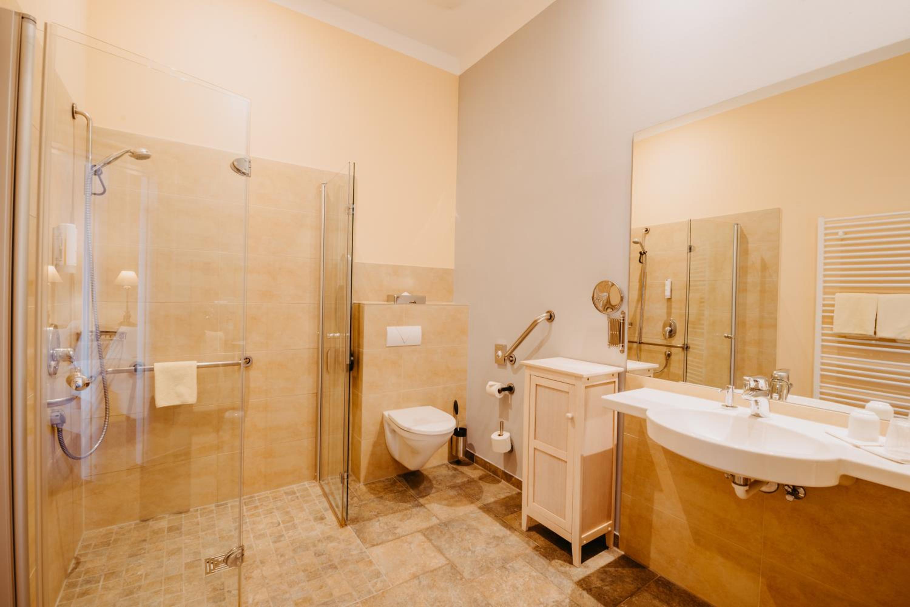Double Room - Photo 10