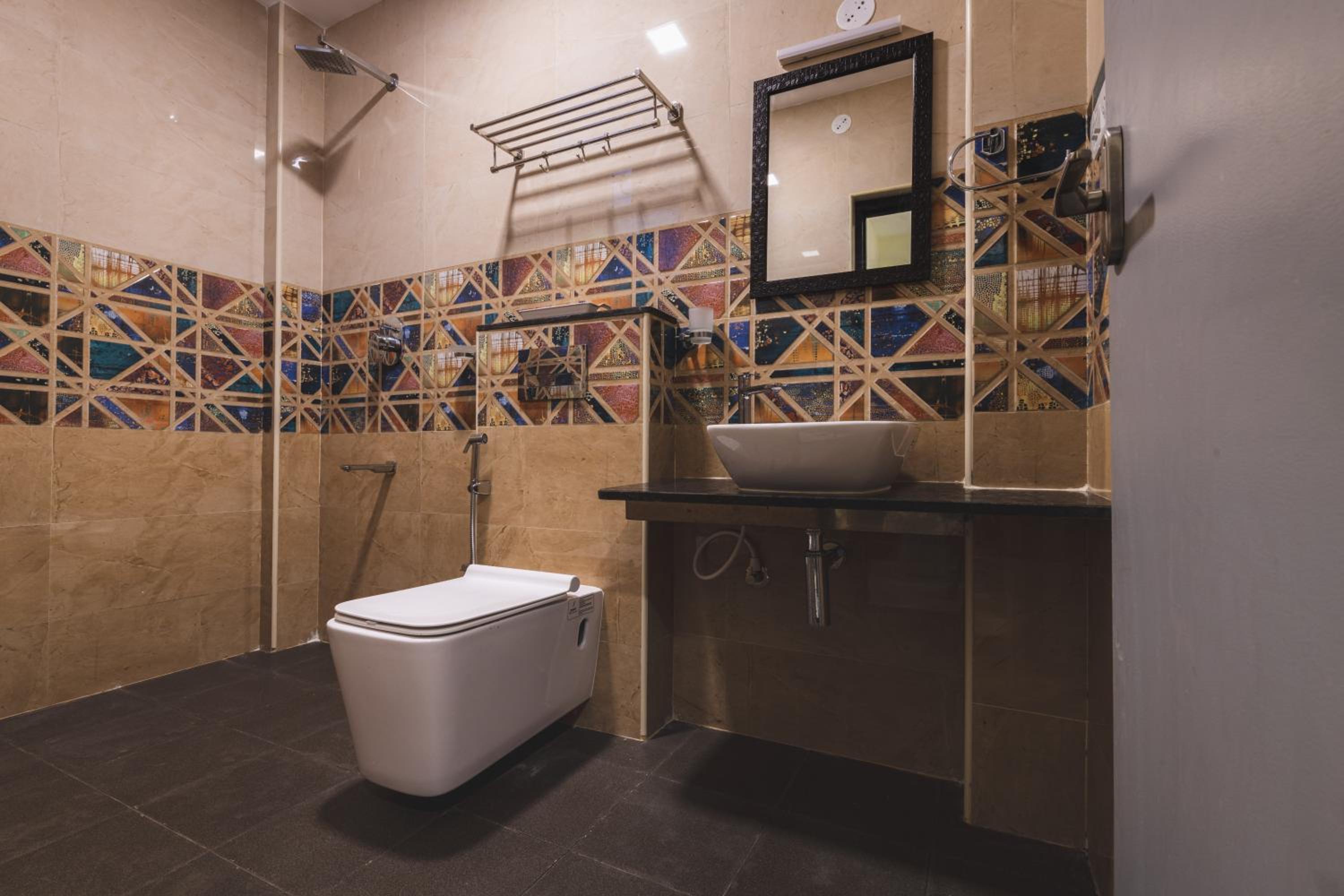 Deluxe Suite - Photo 3