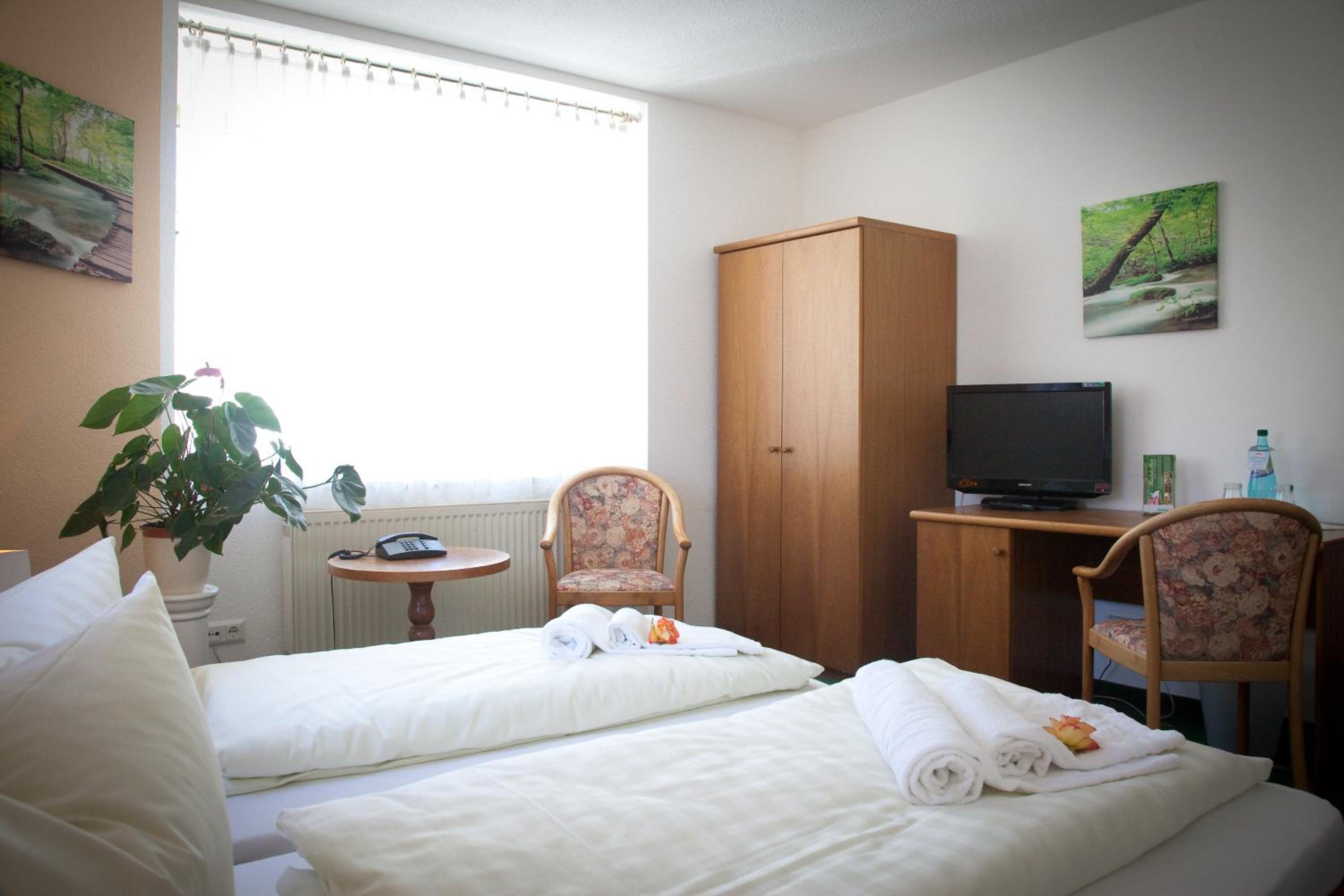 Double Room - Photo 3