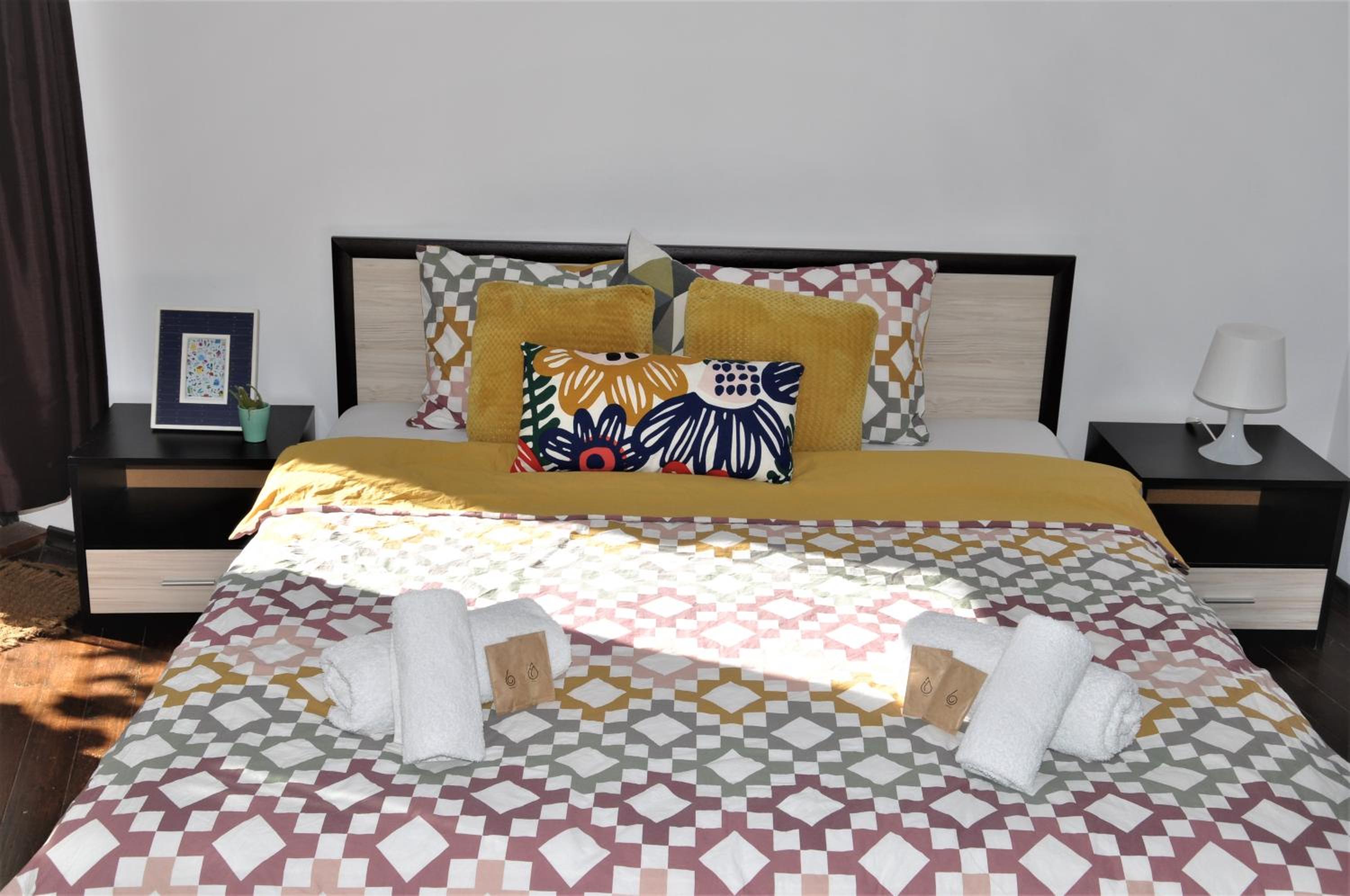 Two-Bedroom Apartment with Balcony - Photo 1