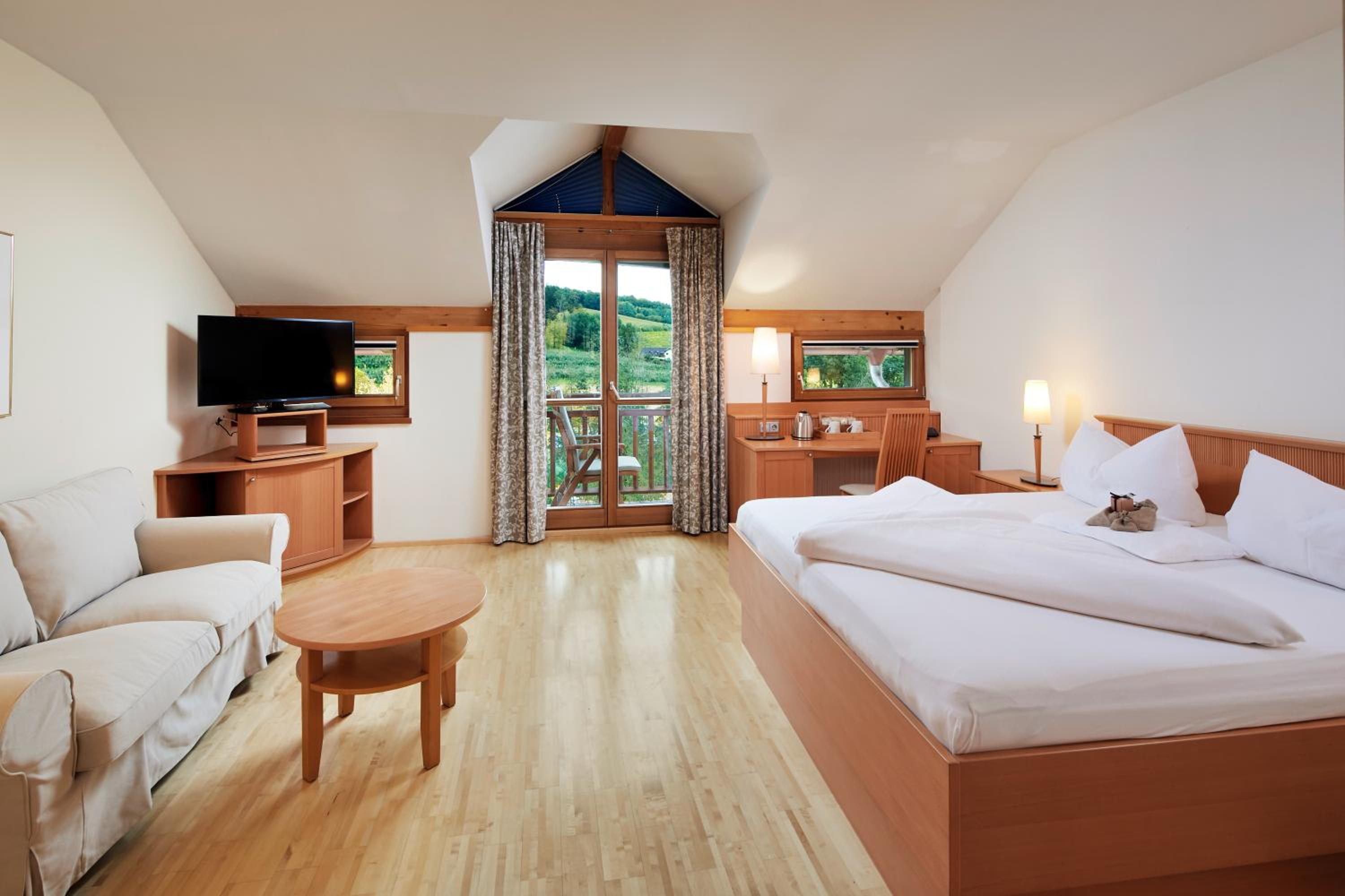 Deluxe Double Room with Balcony