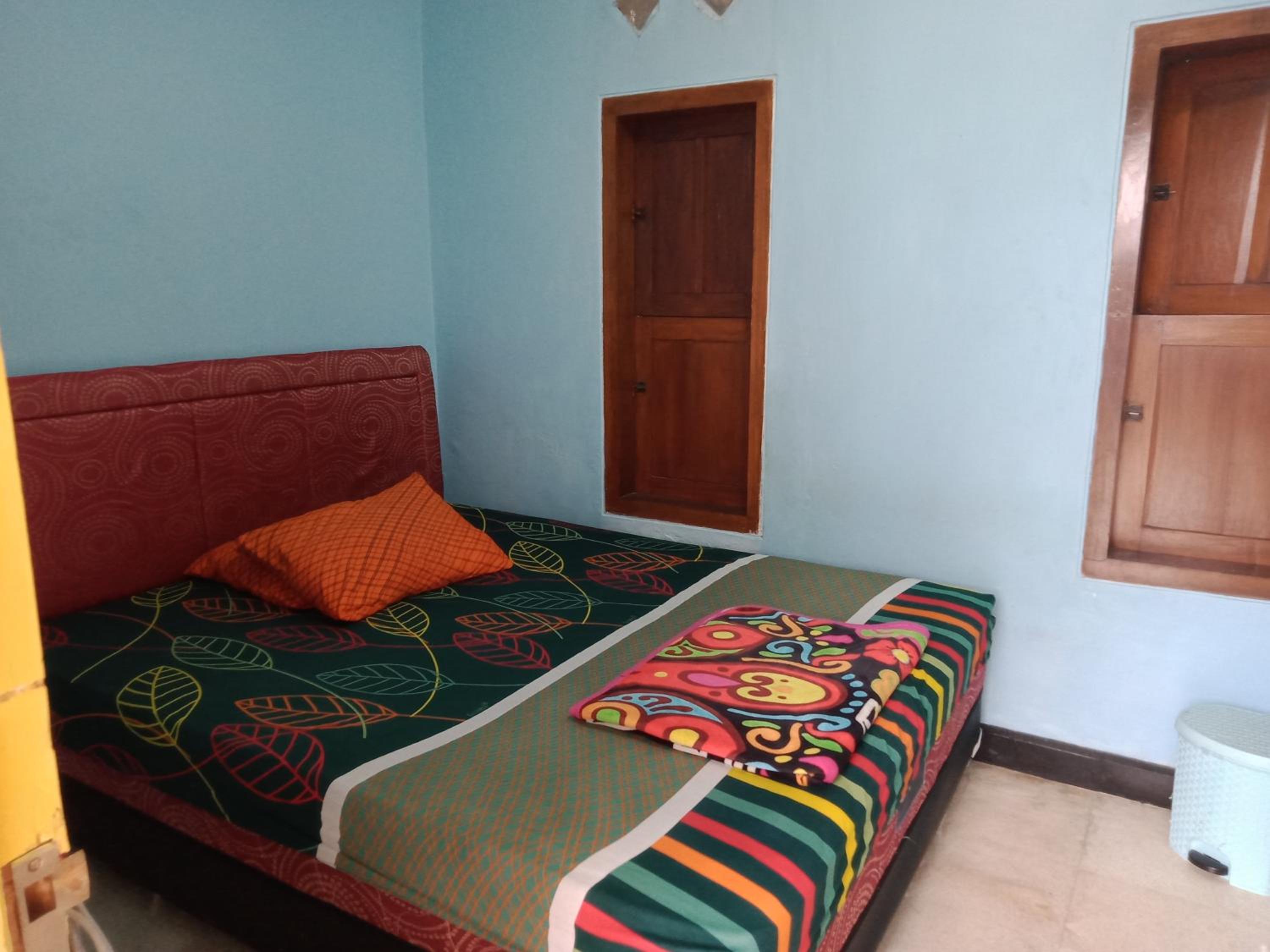 Budget Double Room photo 1