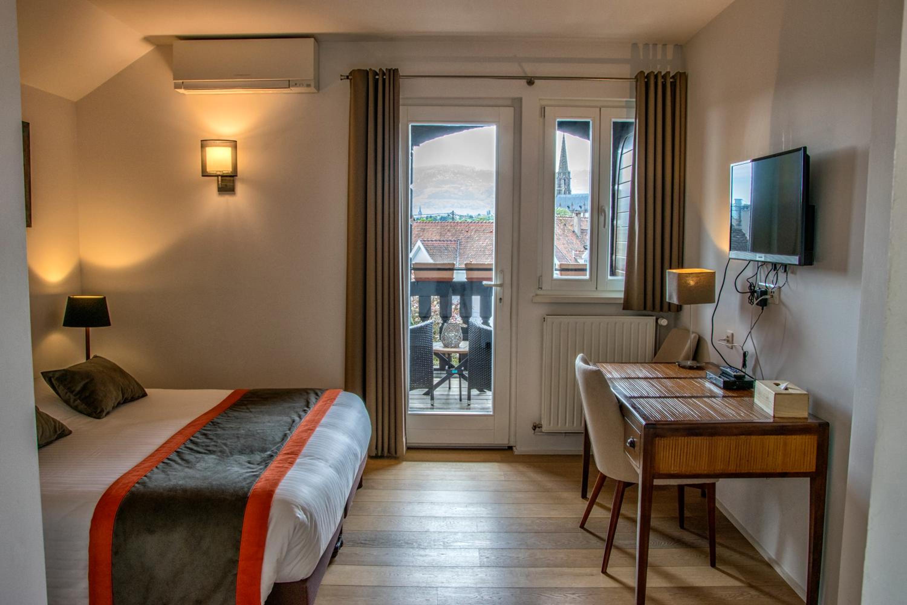Superior Double or Twin Room with Terrace (1)