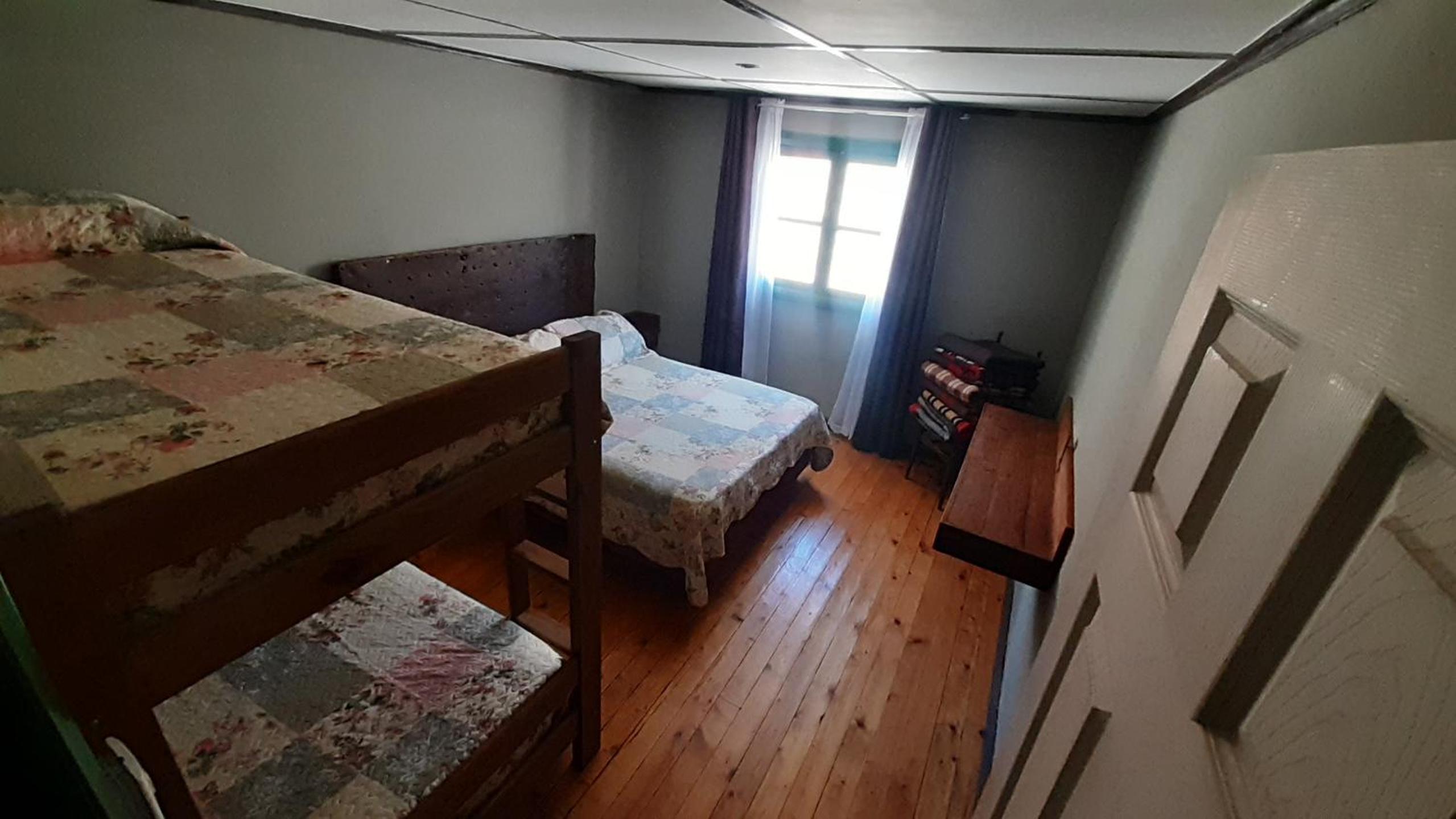 Quadruple Room With Private Bathroom photo 1