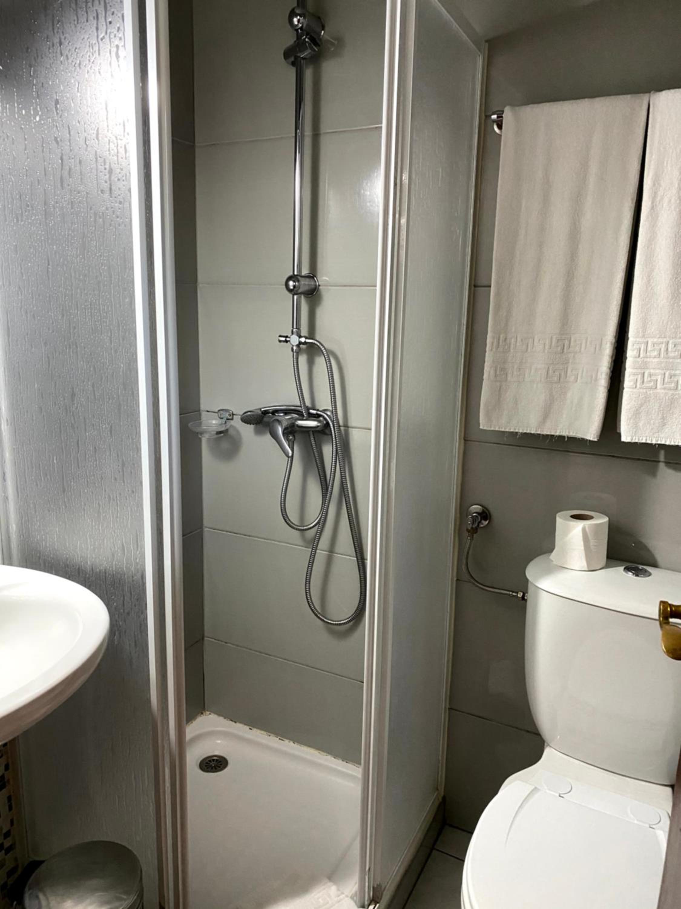 Single Room photo 3