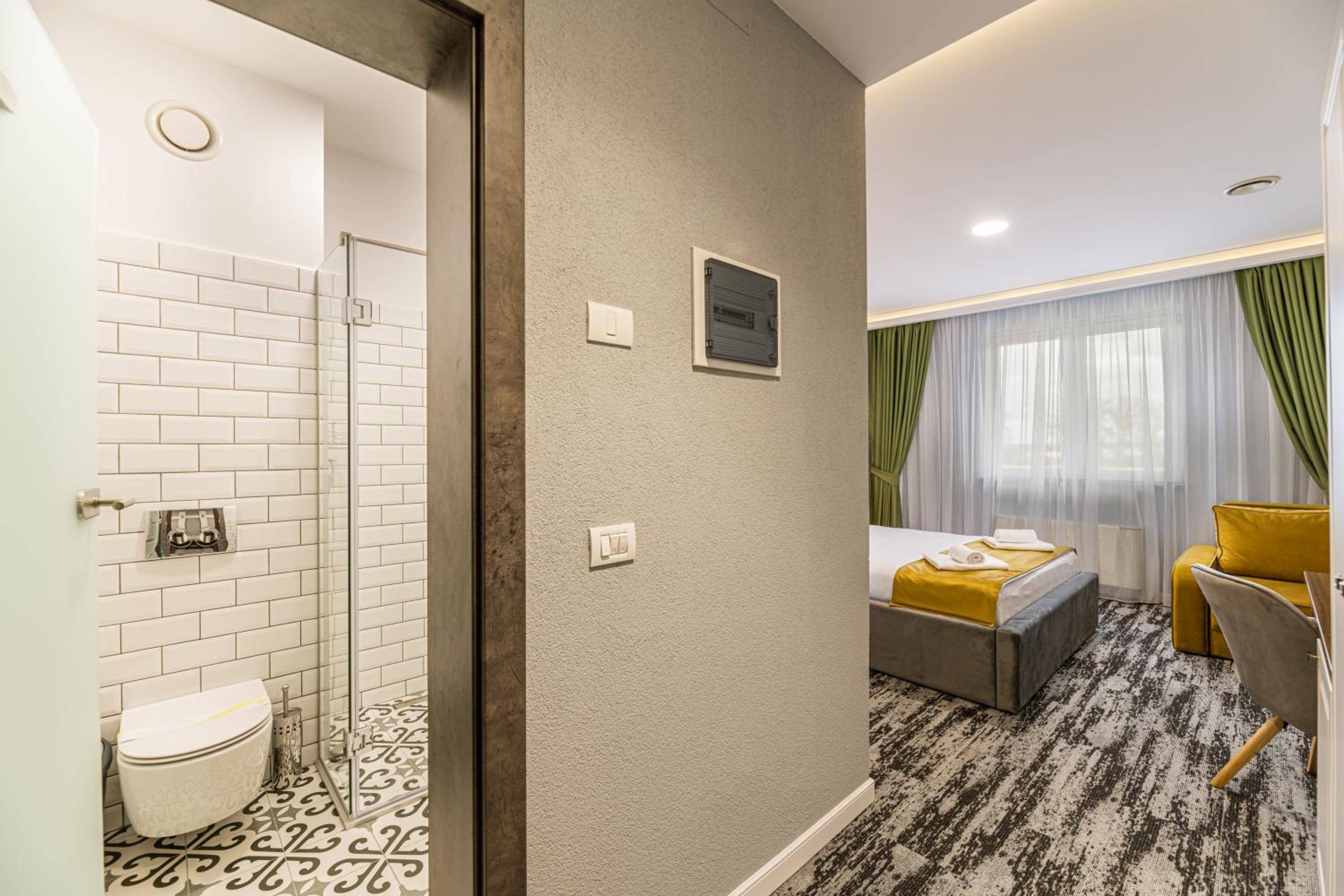 Superior Double Room - Photo 13