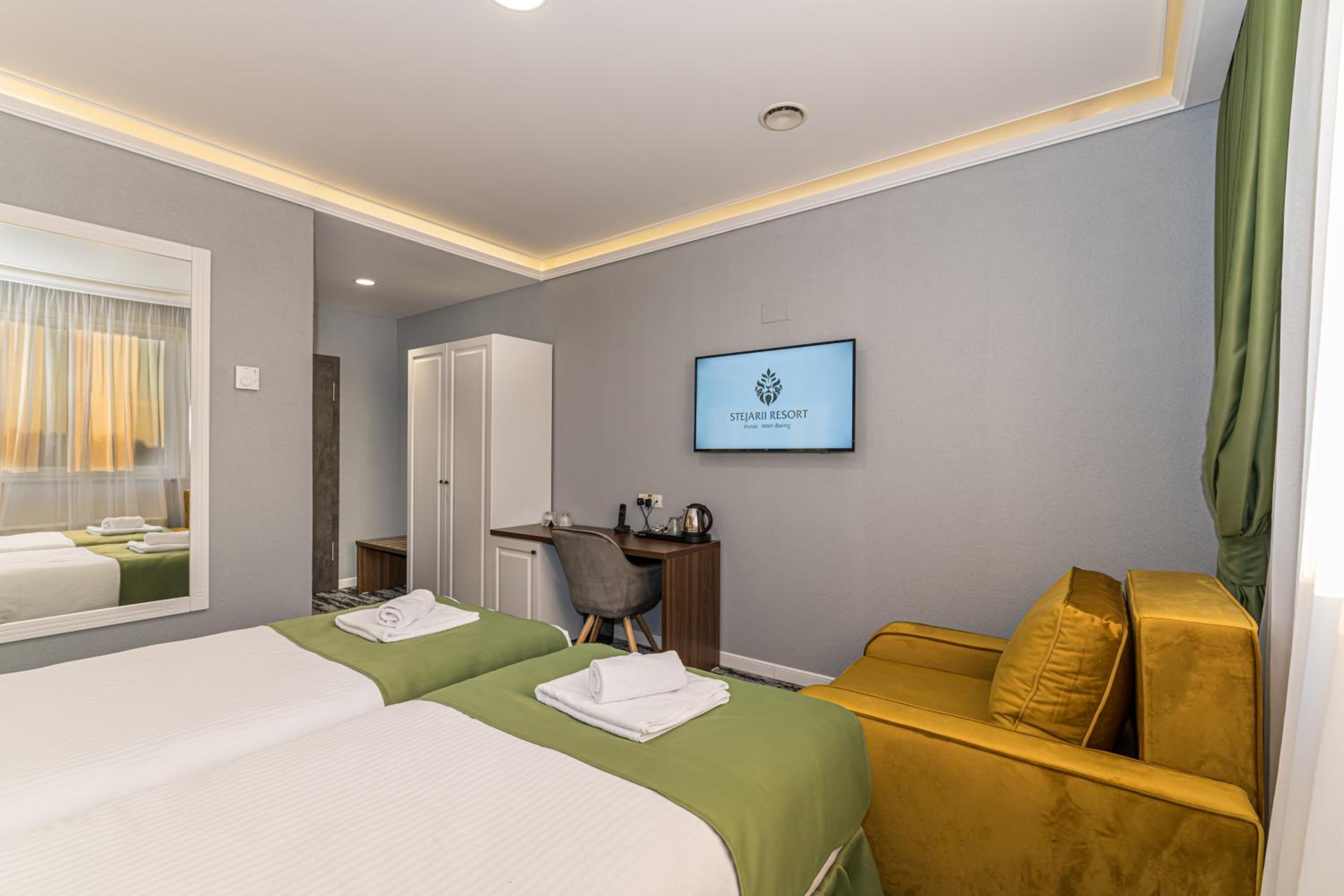 Superior Twin Room - Photo 4