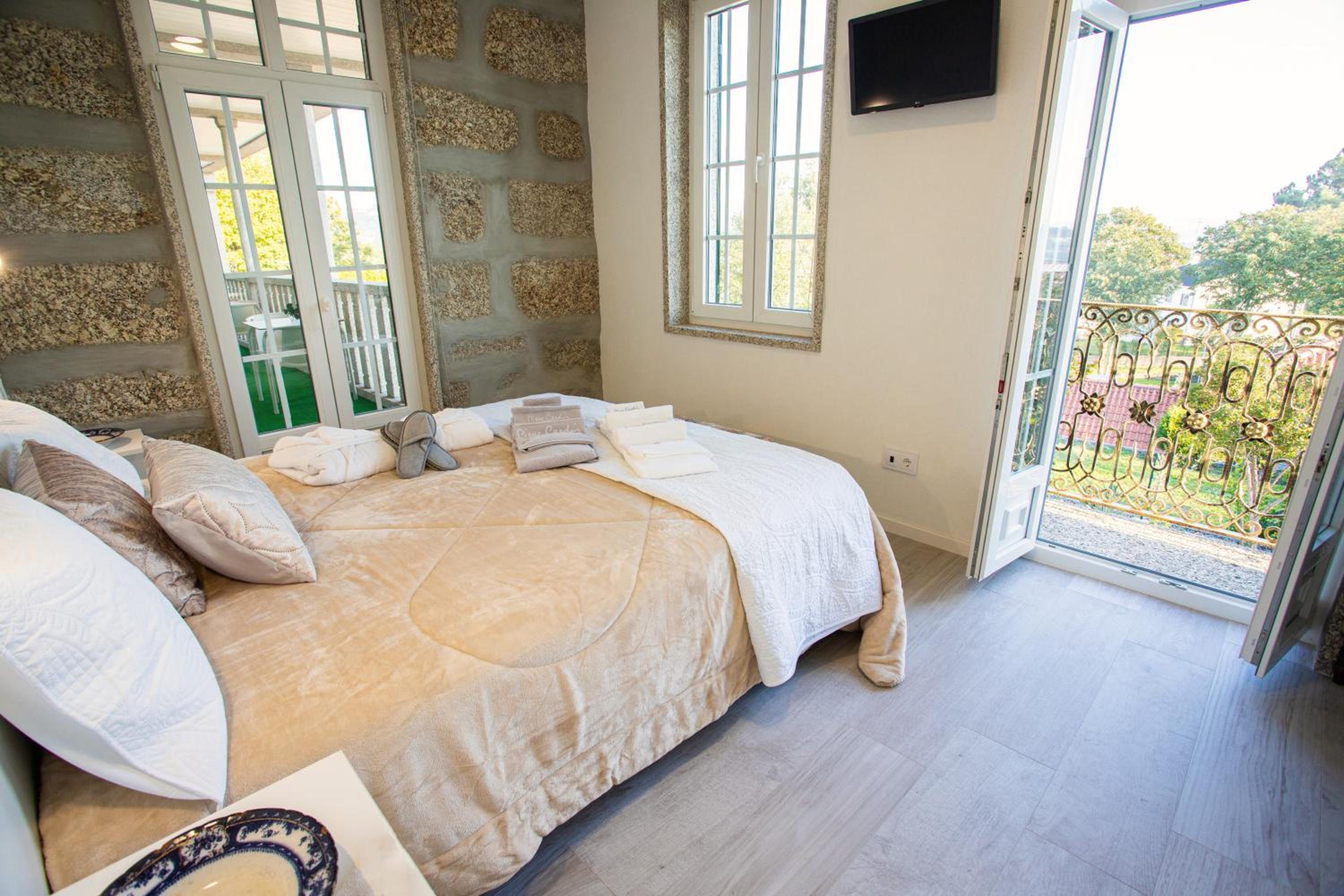 Suite with Garden View photo 1