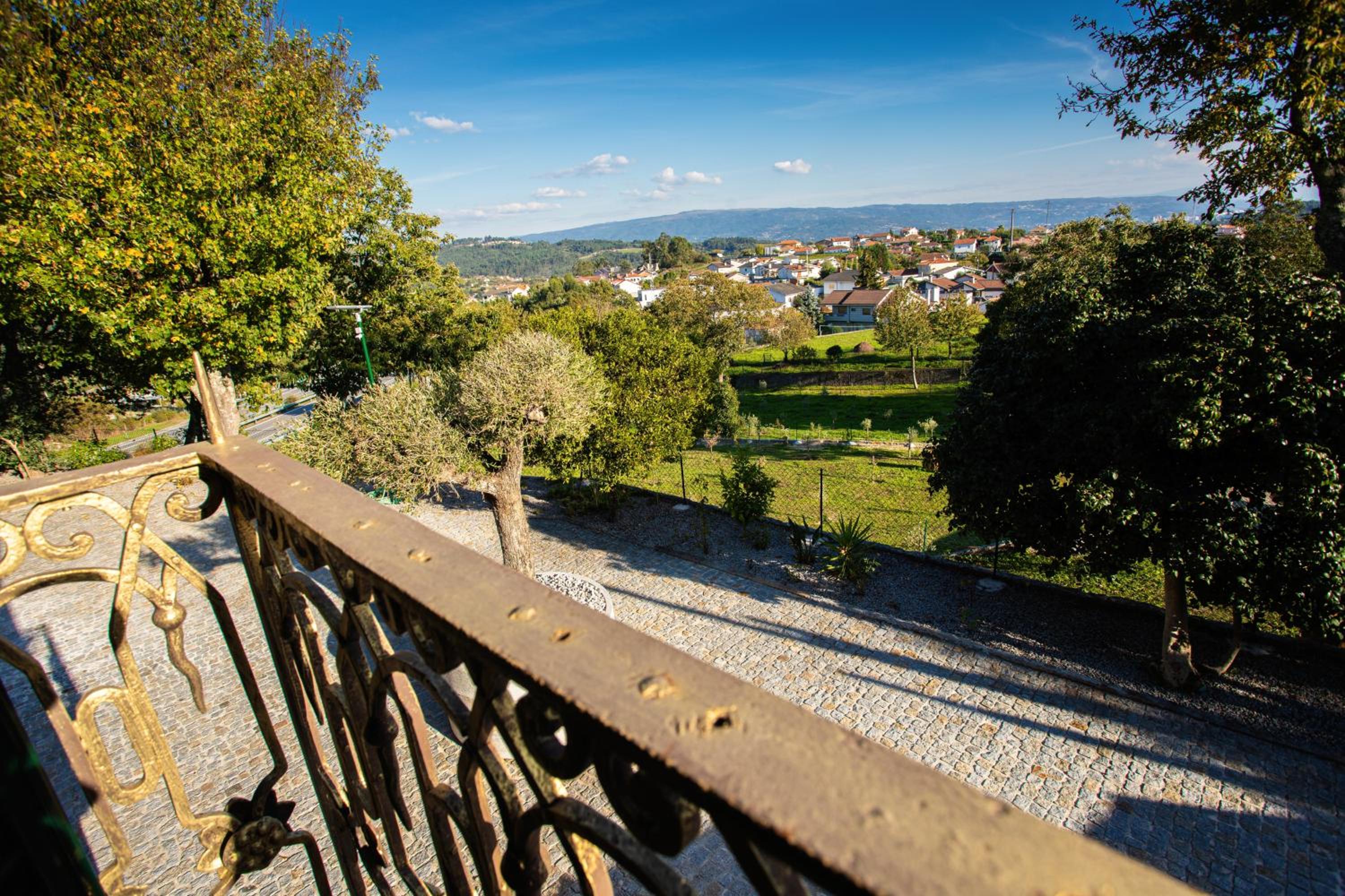 Suite with Garden View - Photo 12