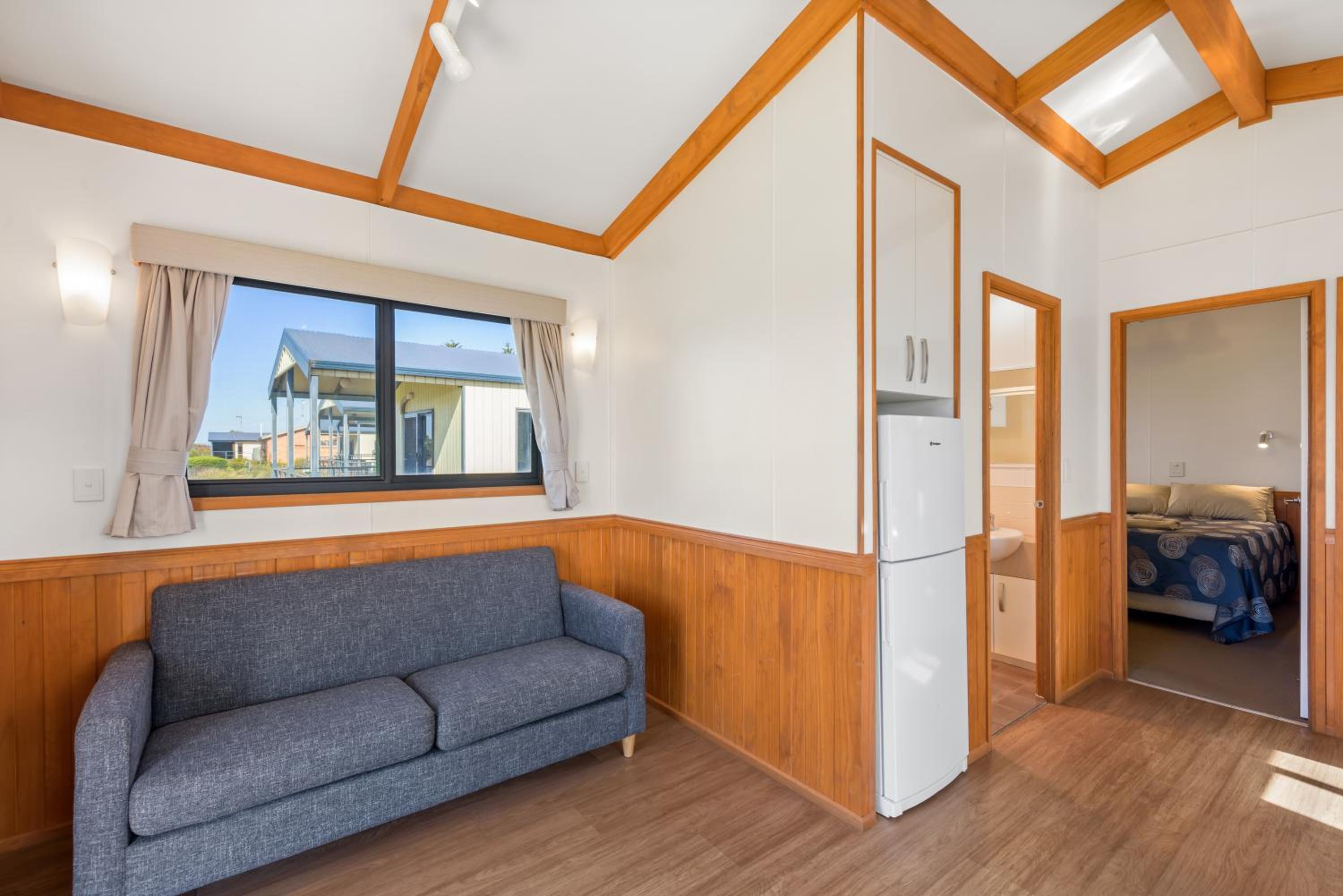 Superior 2 Bedroom Seaview Cabin – Sleeps 4 - Photo 1