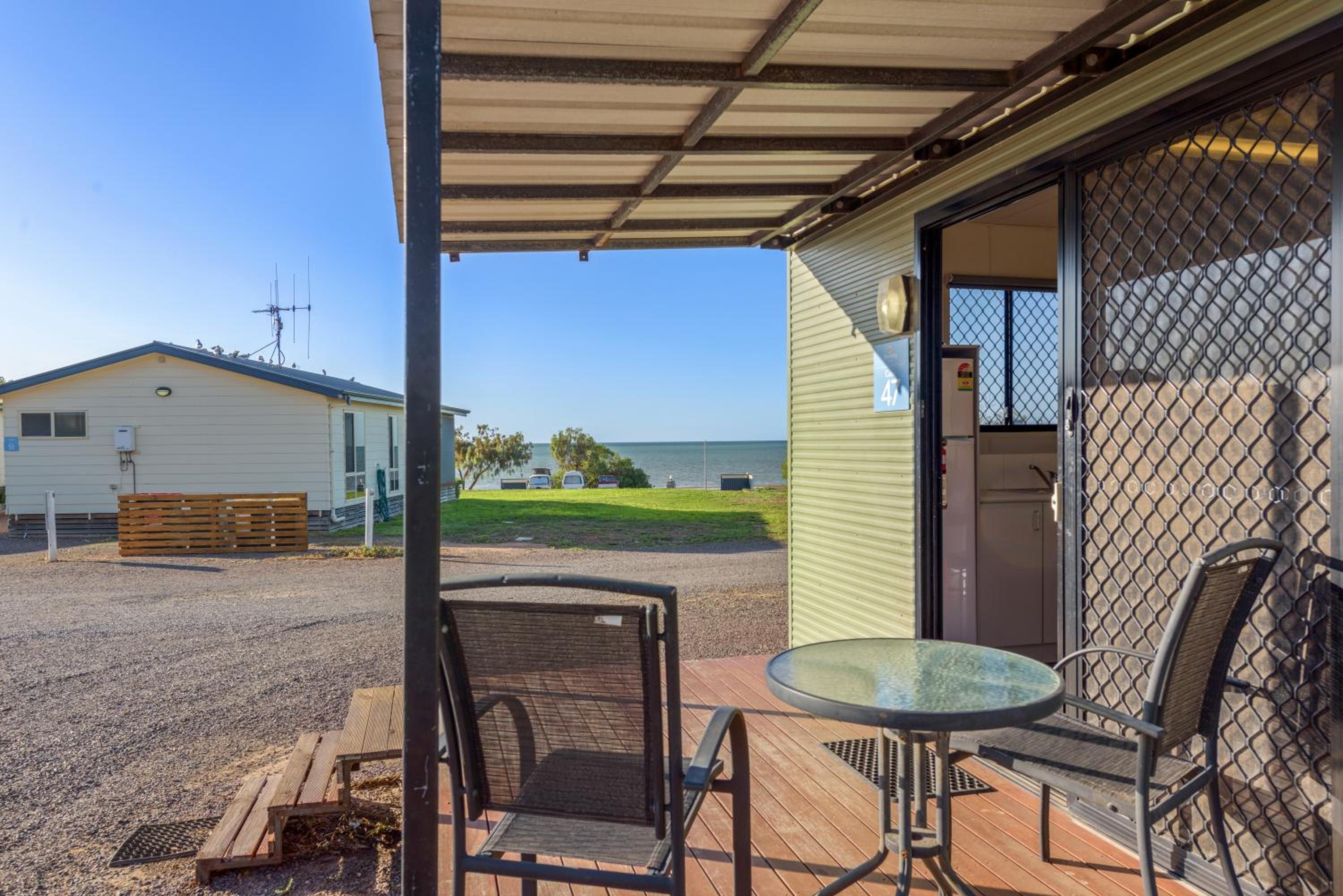 Standard Studio Cabin  - Photo 6