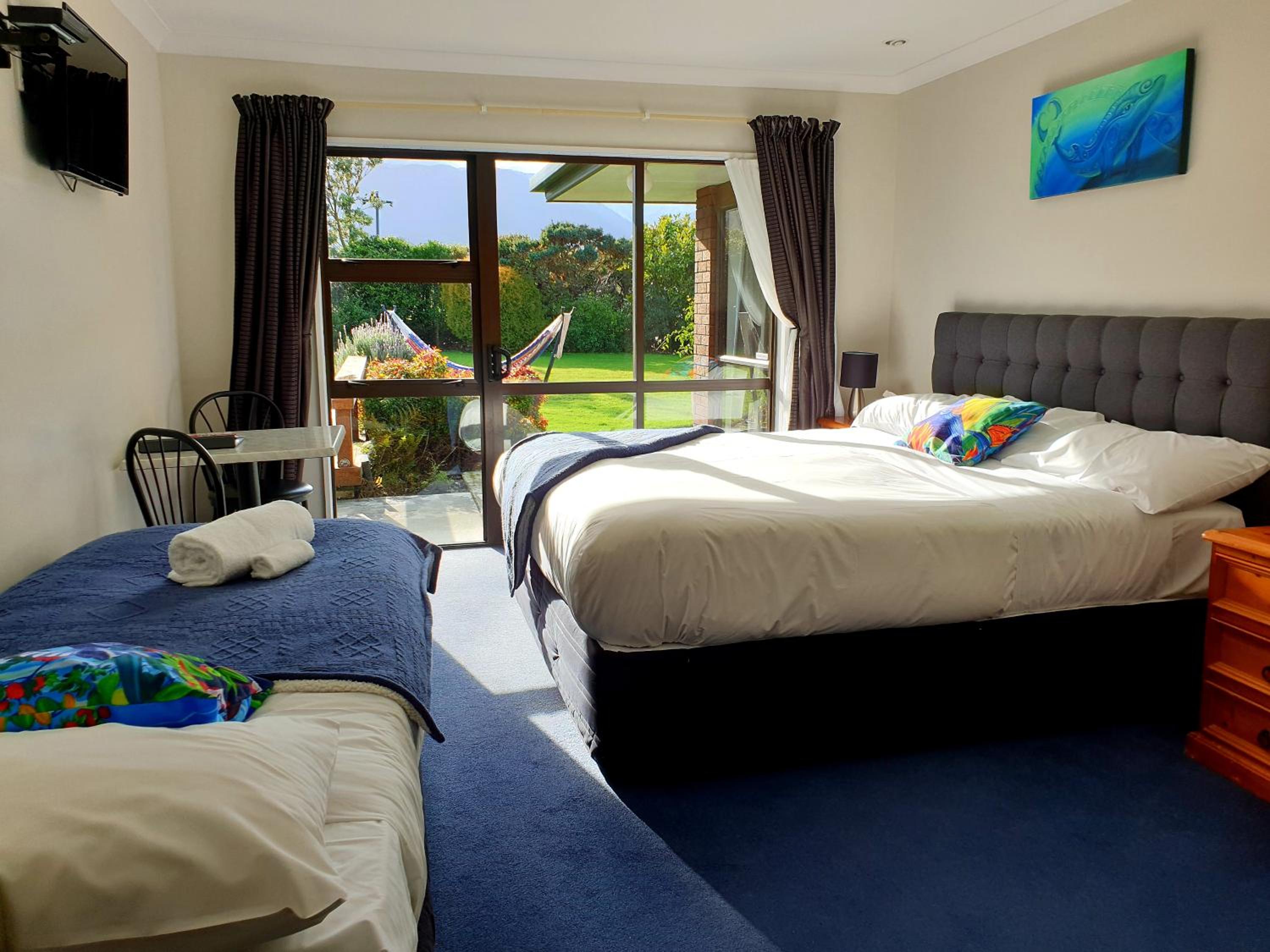 Suite with Mountain View