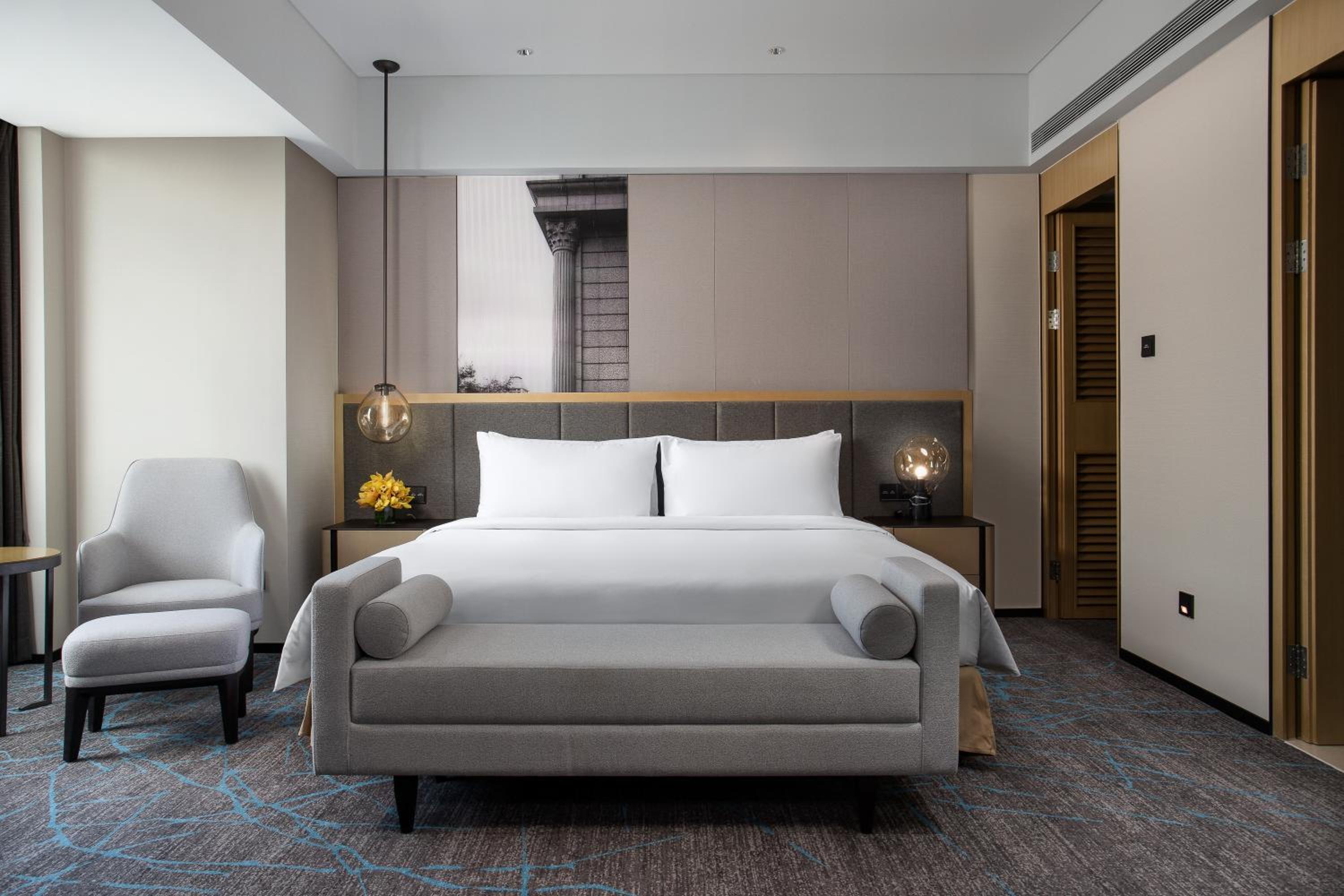 King Suite