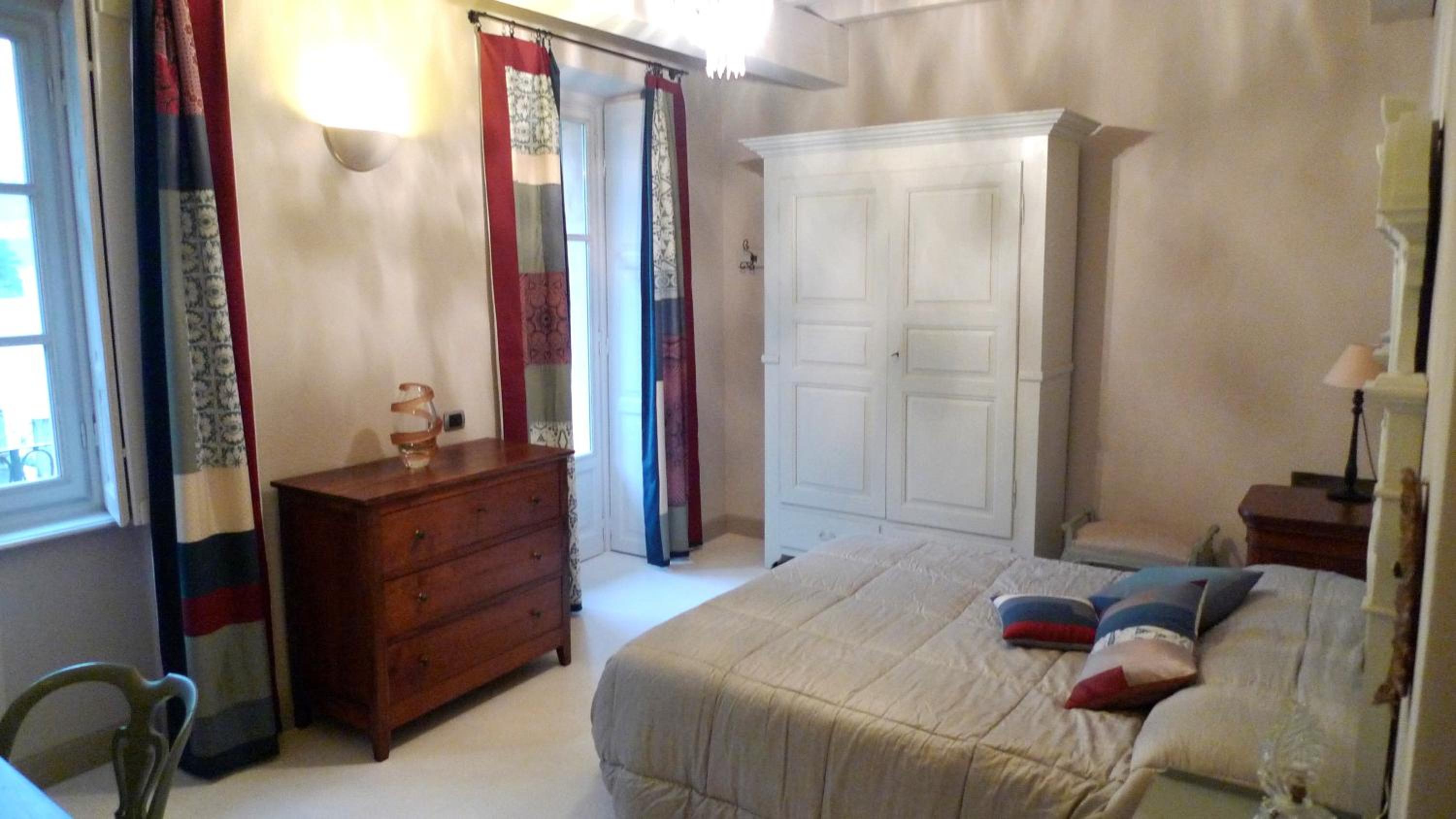 Junior Suite with Lake View photo 3