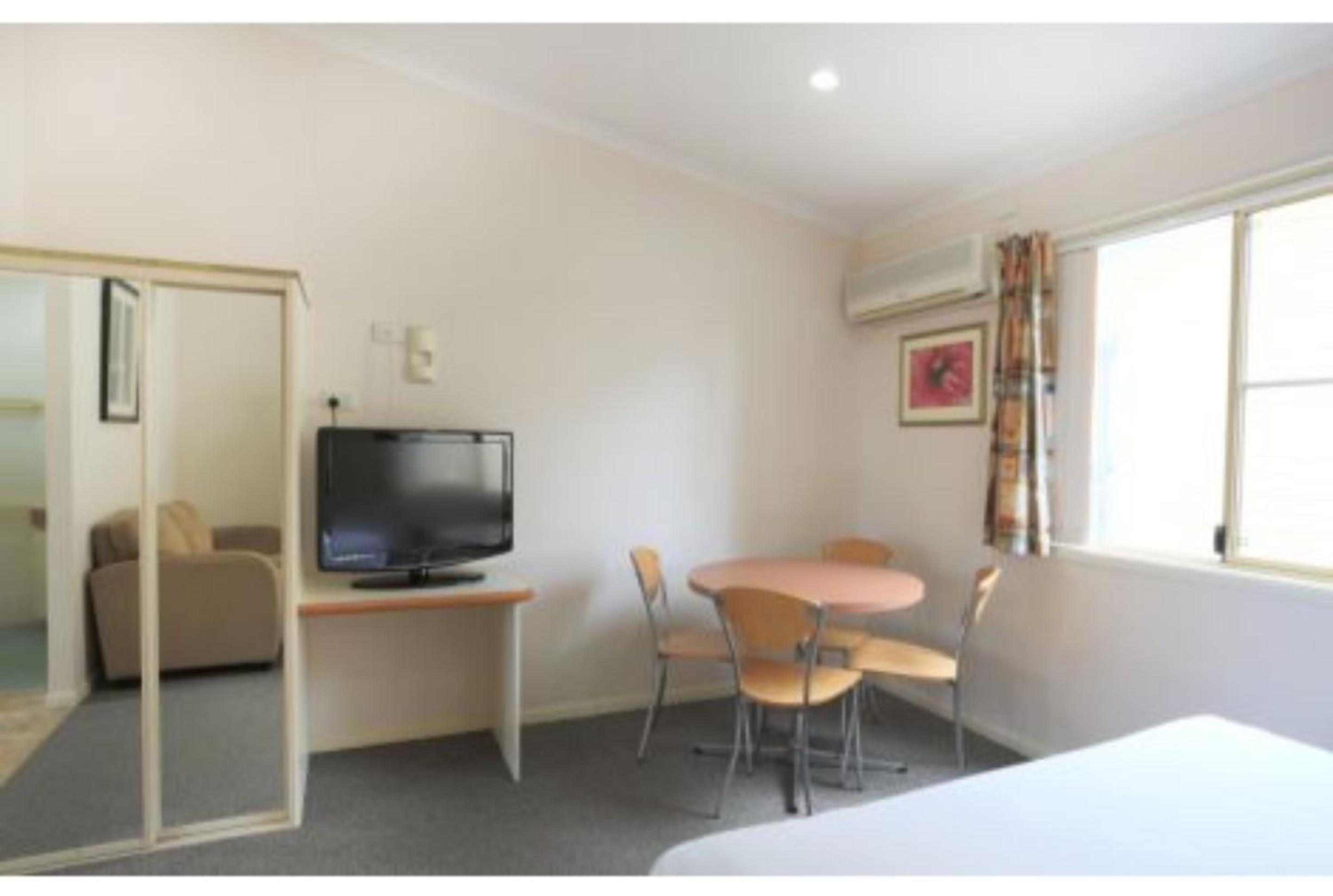 Standard Studio Room