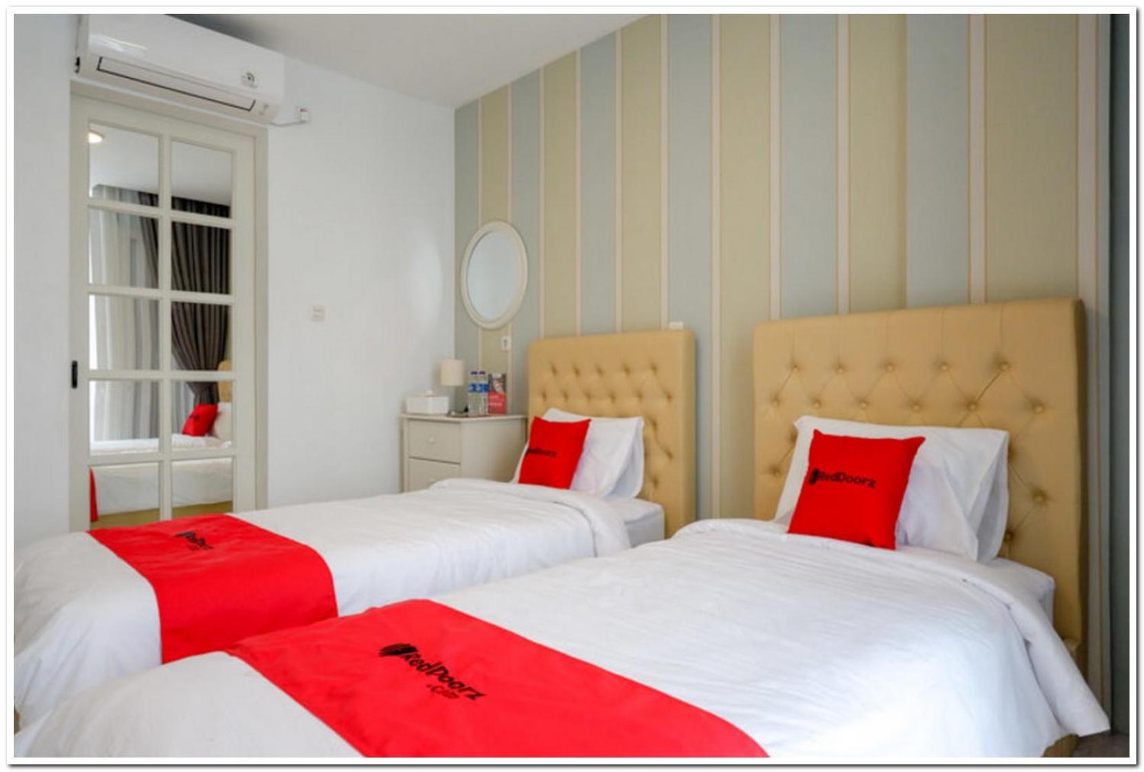 Standard Twin Room - Photo 6