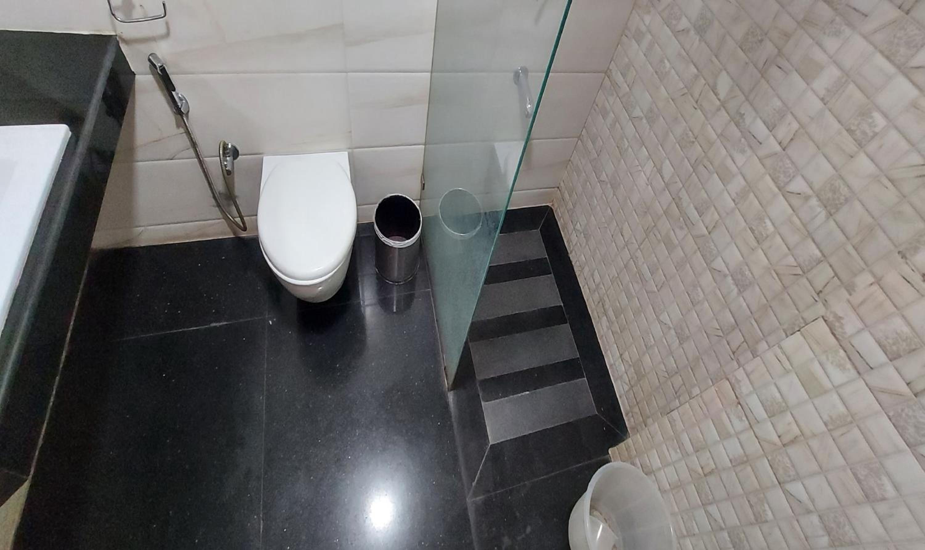 Standard Double Room - Photo 29