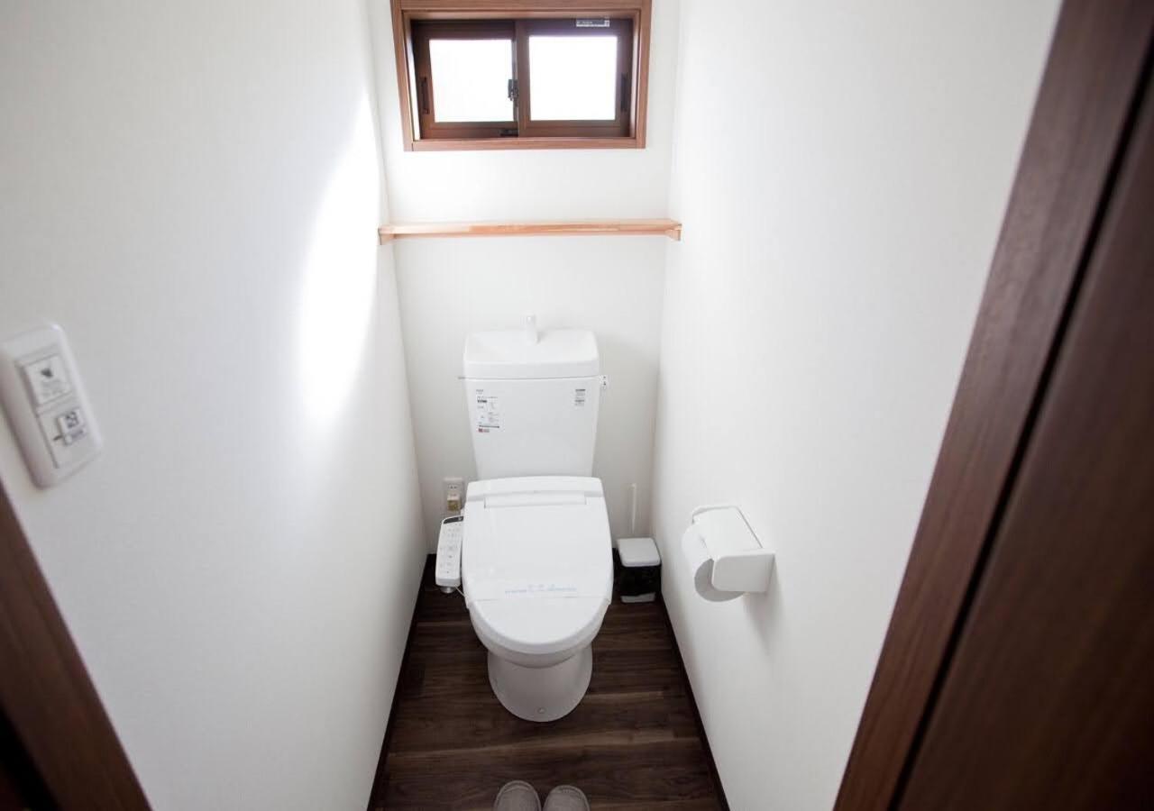 Mobile Home - Photo 11