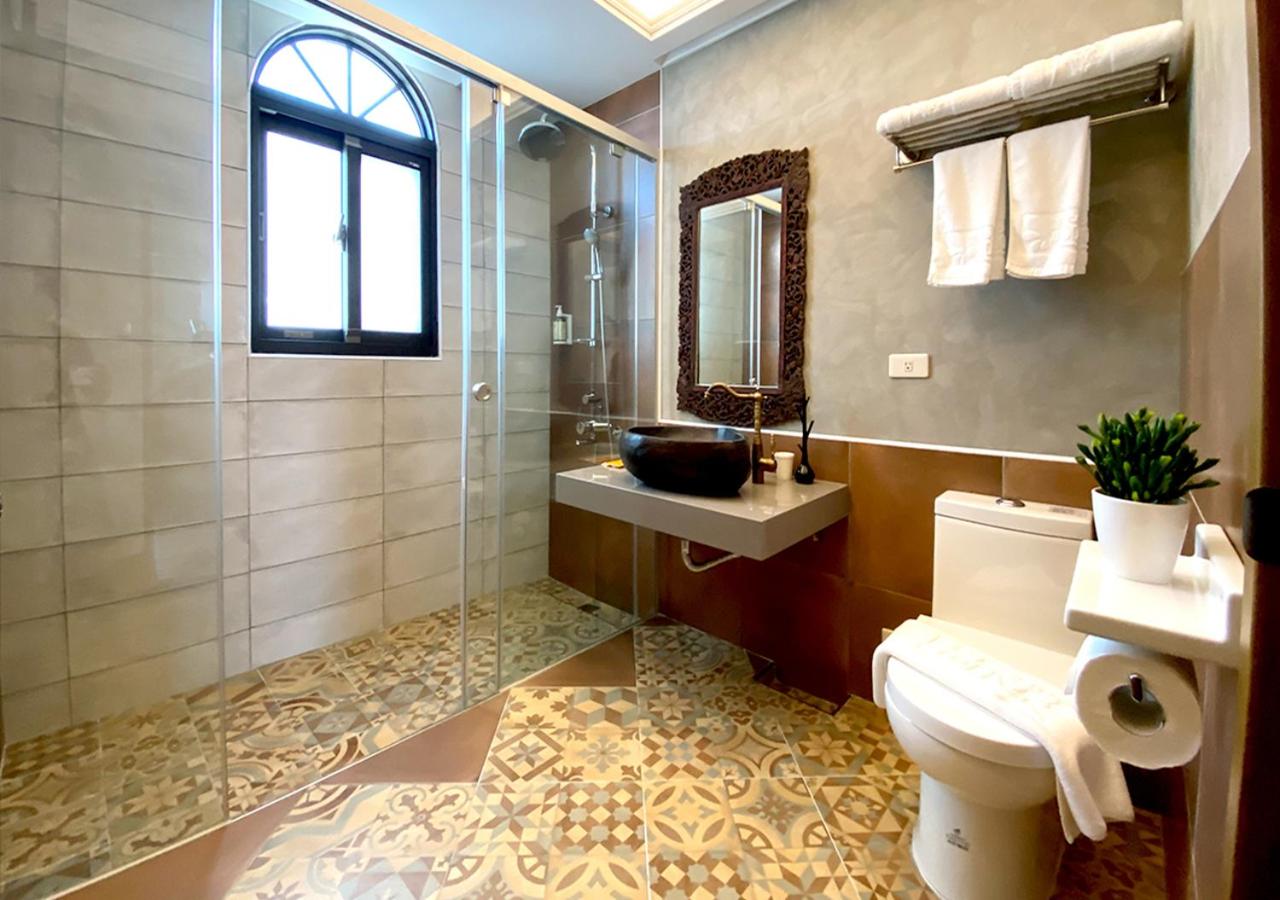 Deluxe Double Room with Sea View photo 3