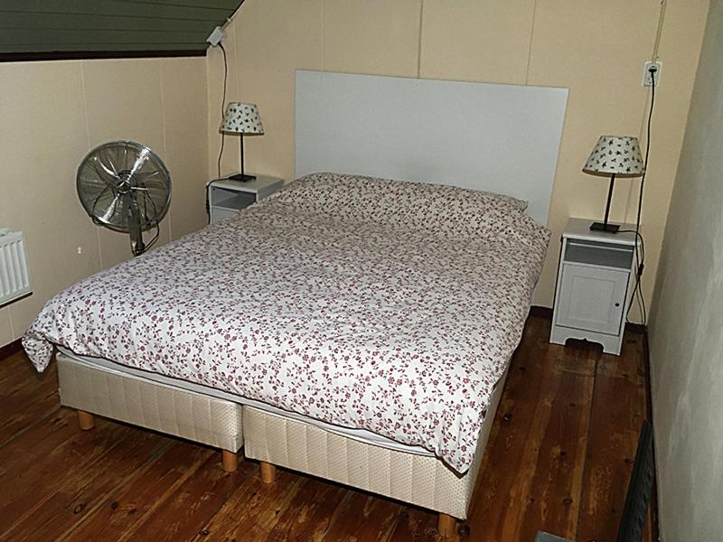 King Room with Private Bathroom photo 2