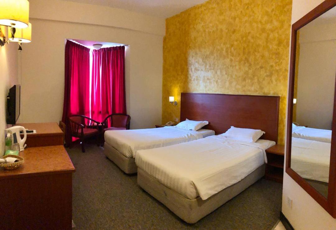 Standard Twin Room photo 2