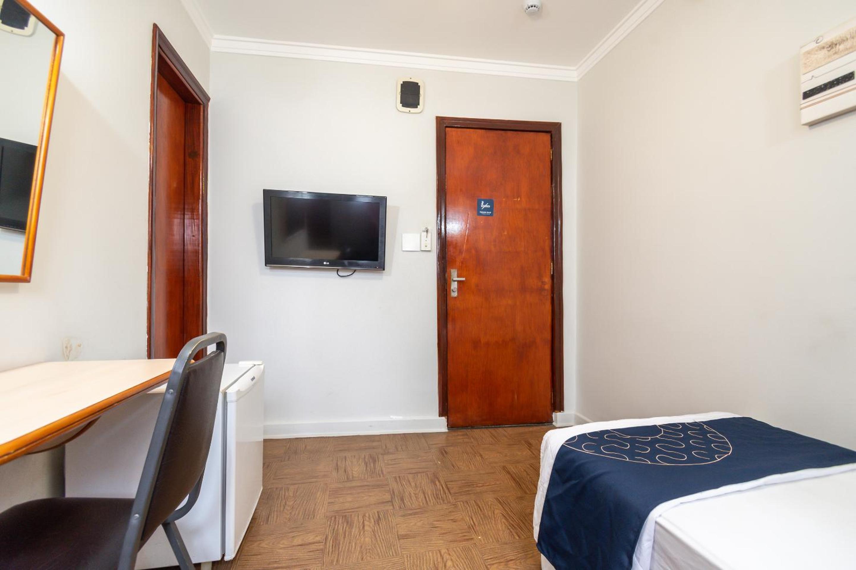 Single Room photo 3