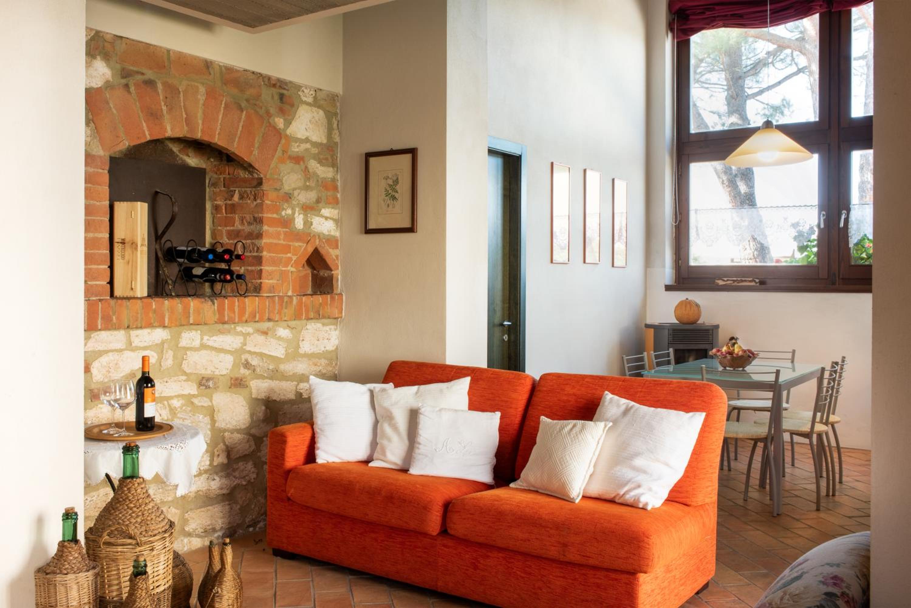 Two-Bedroom Apartment (5 Adults) - Split Level