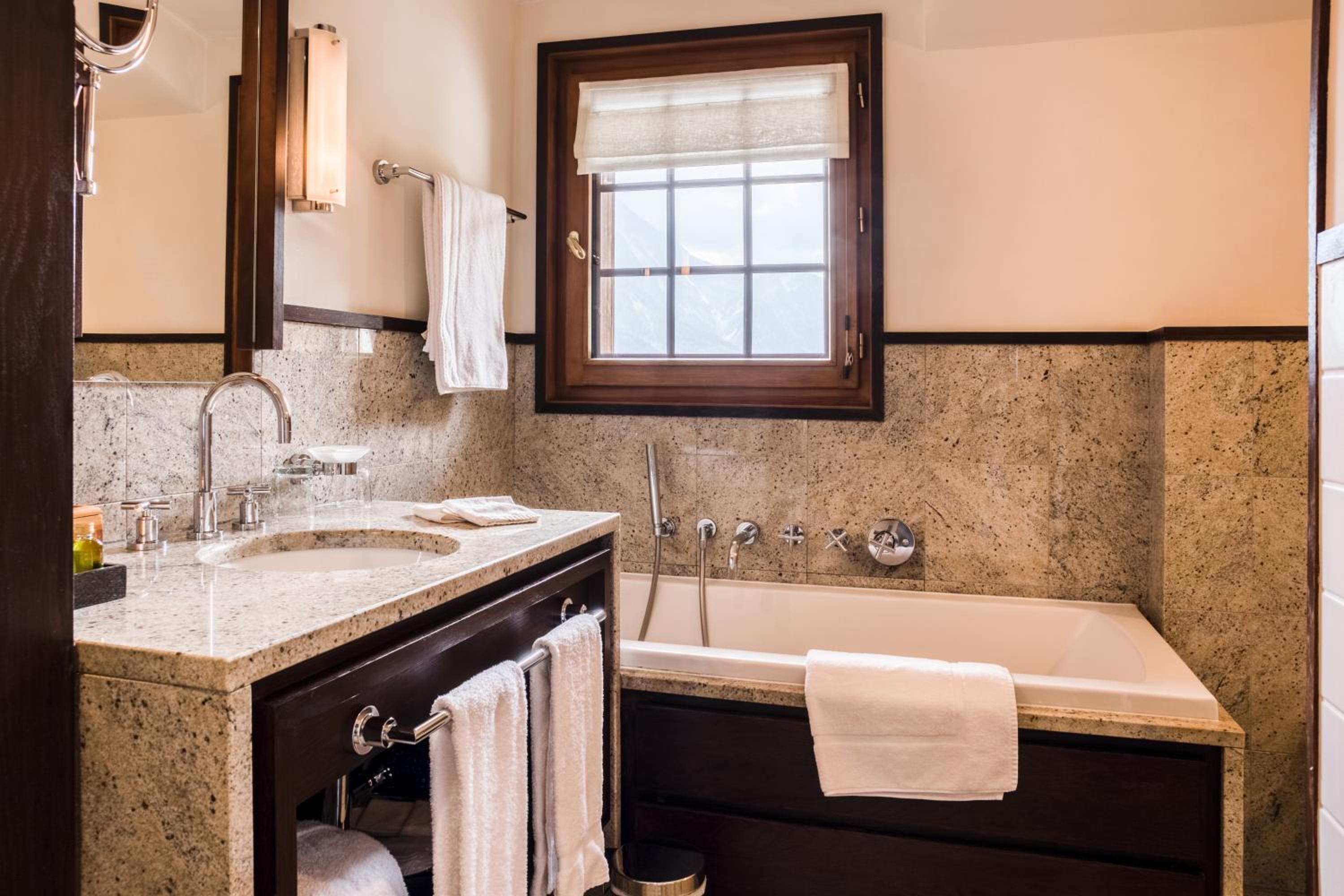 Junior Suite - Photo 2