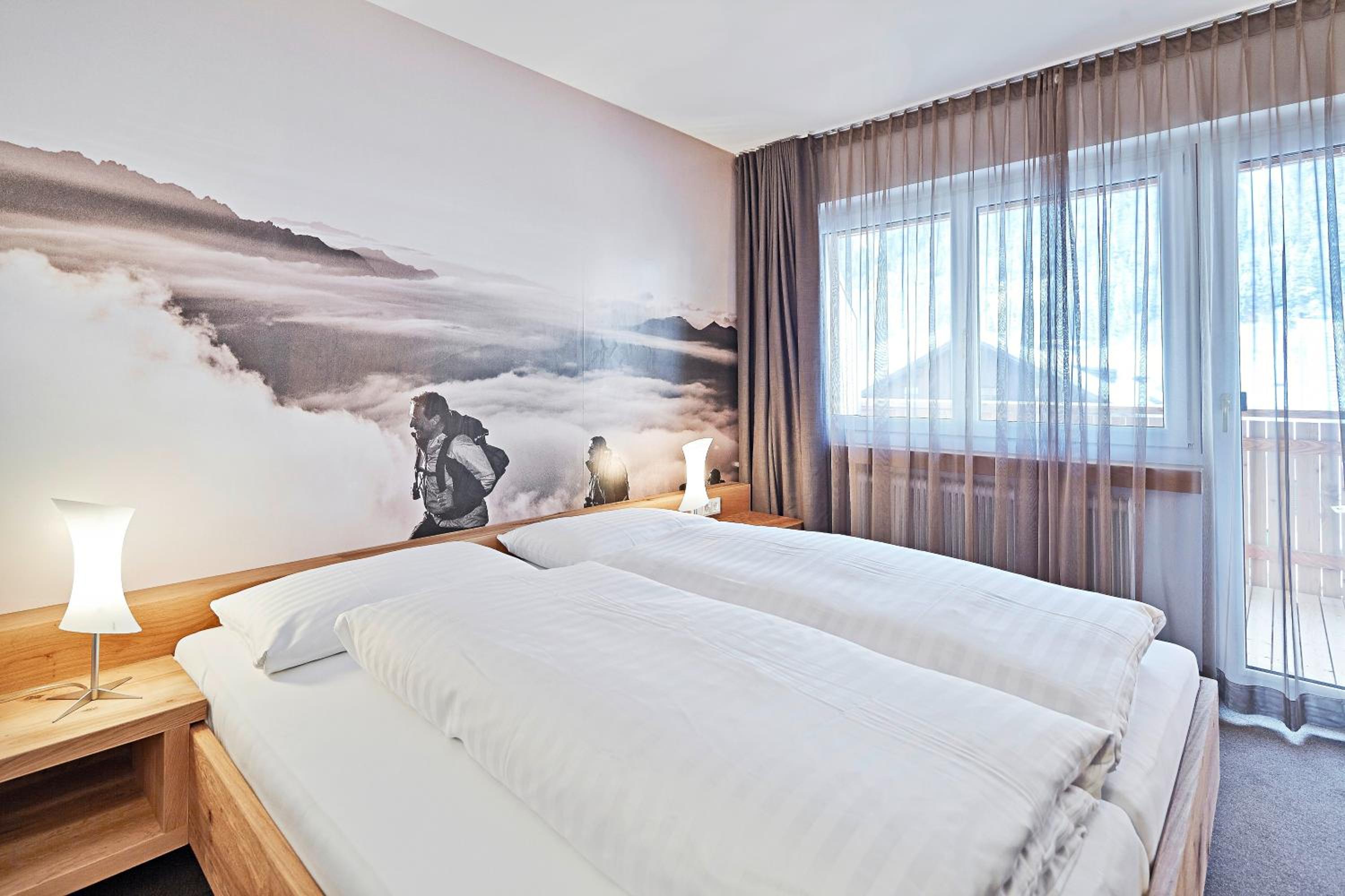 Suite - Photo 6