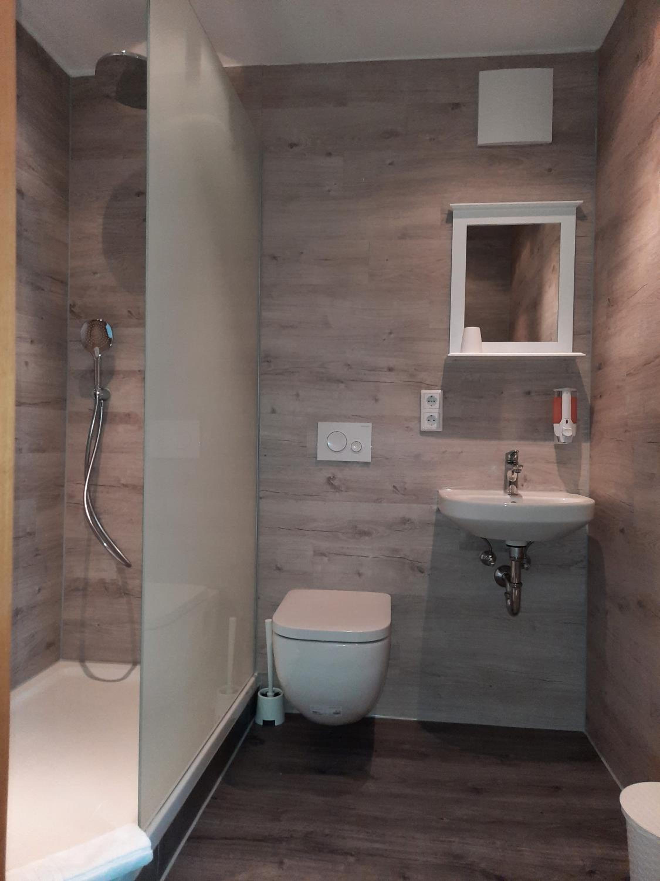 Double Room - Photo 2