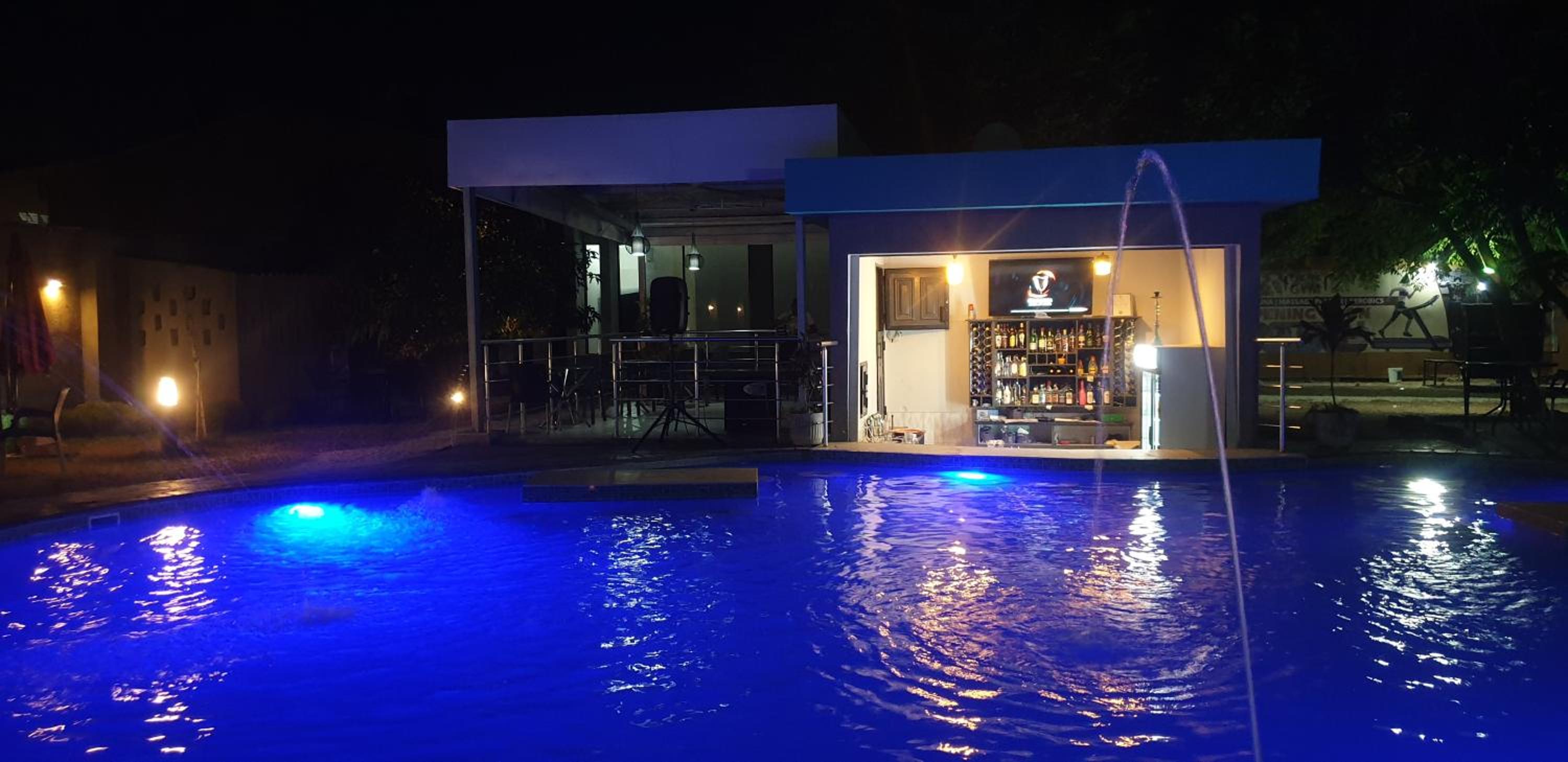 Suite with Pool View photo 2