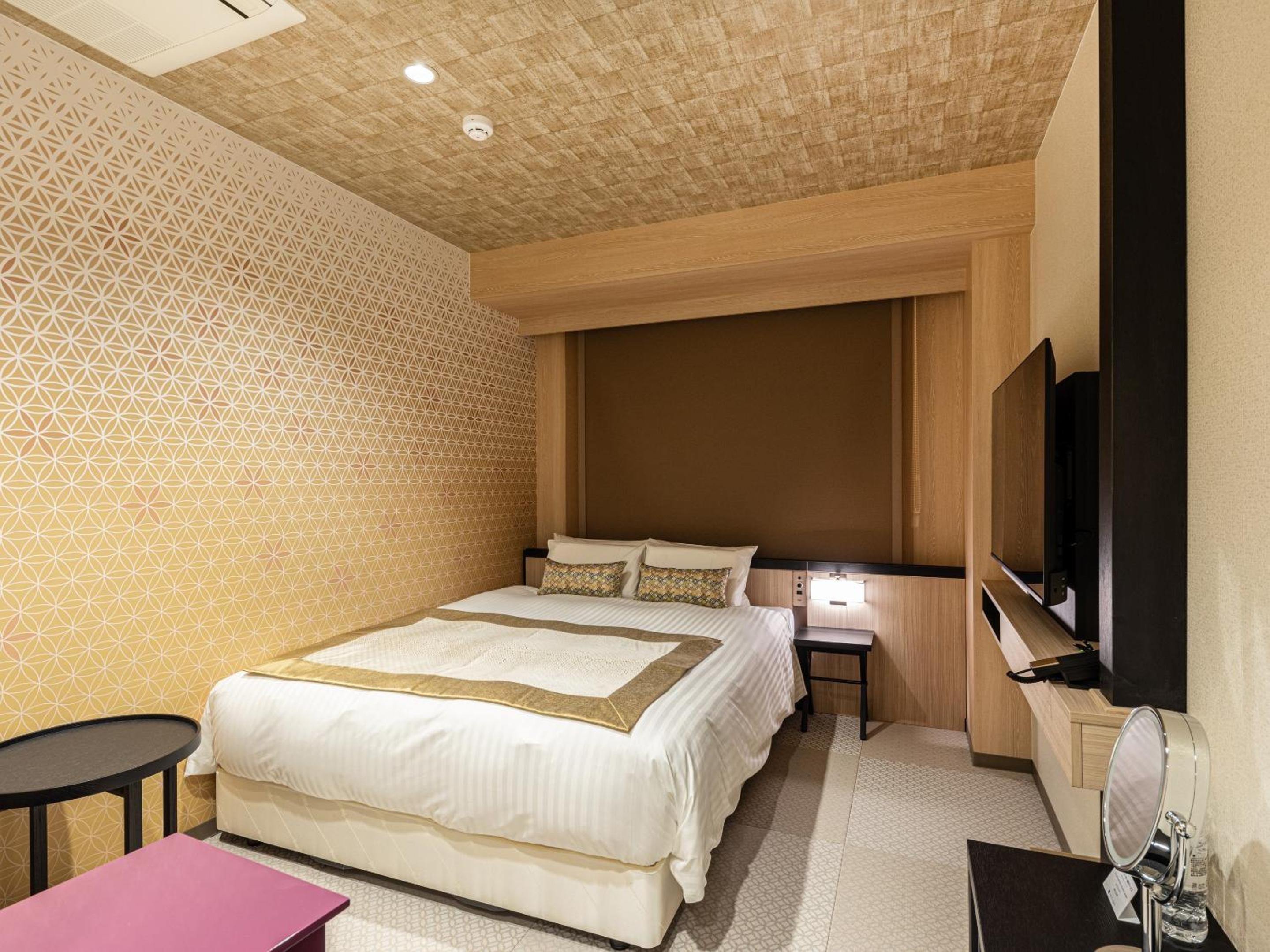 Deluxe Double Room - Photo 1
