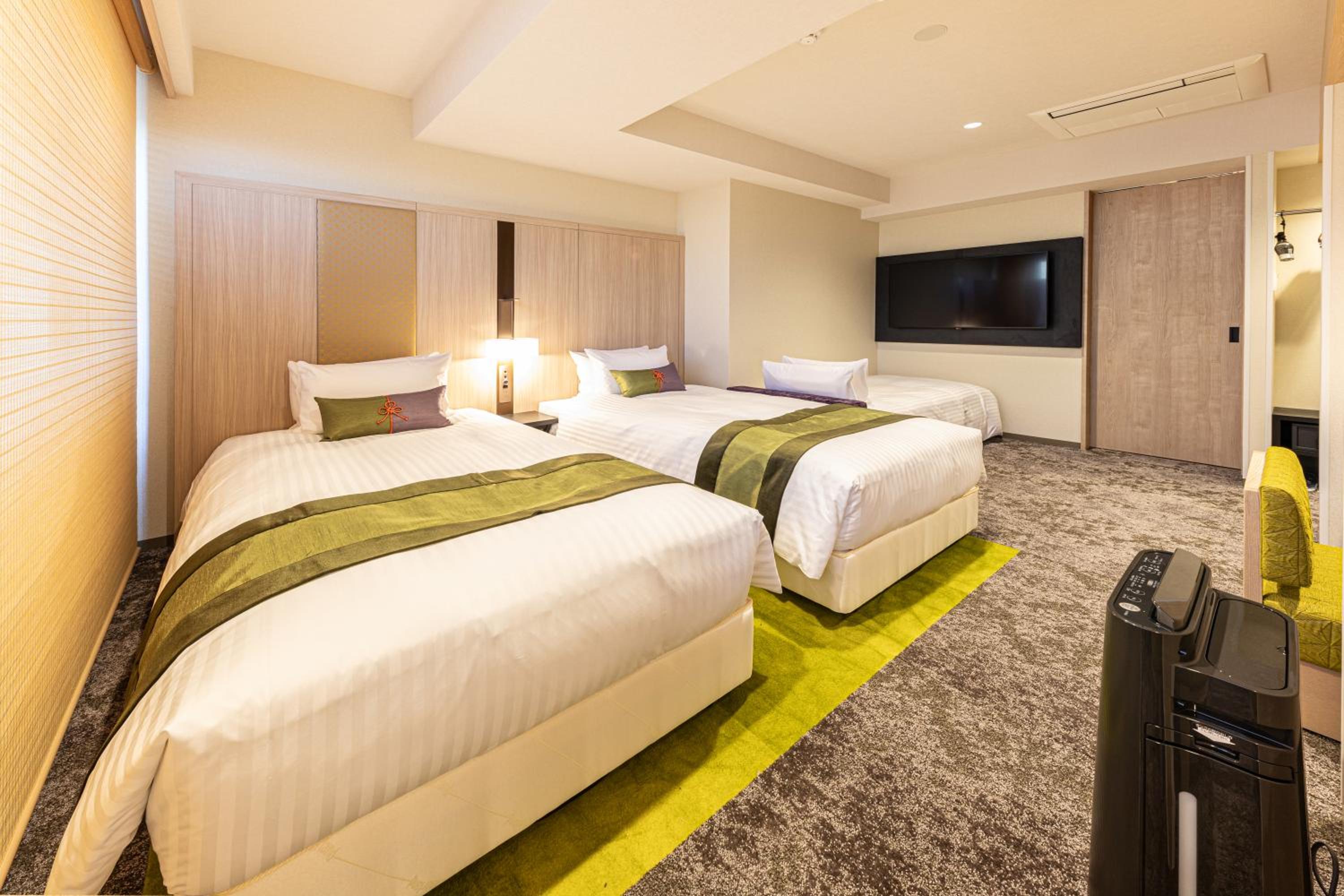 Superior Triple Room - Photo 1