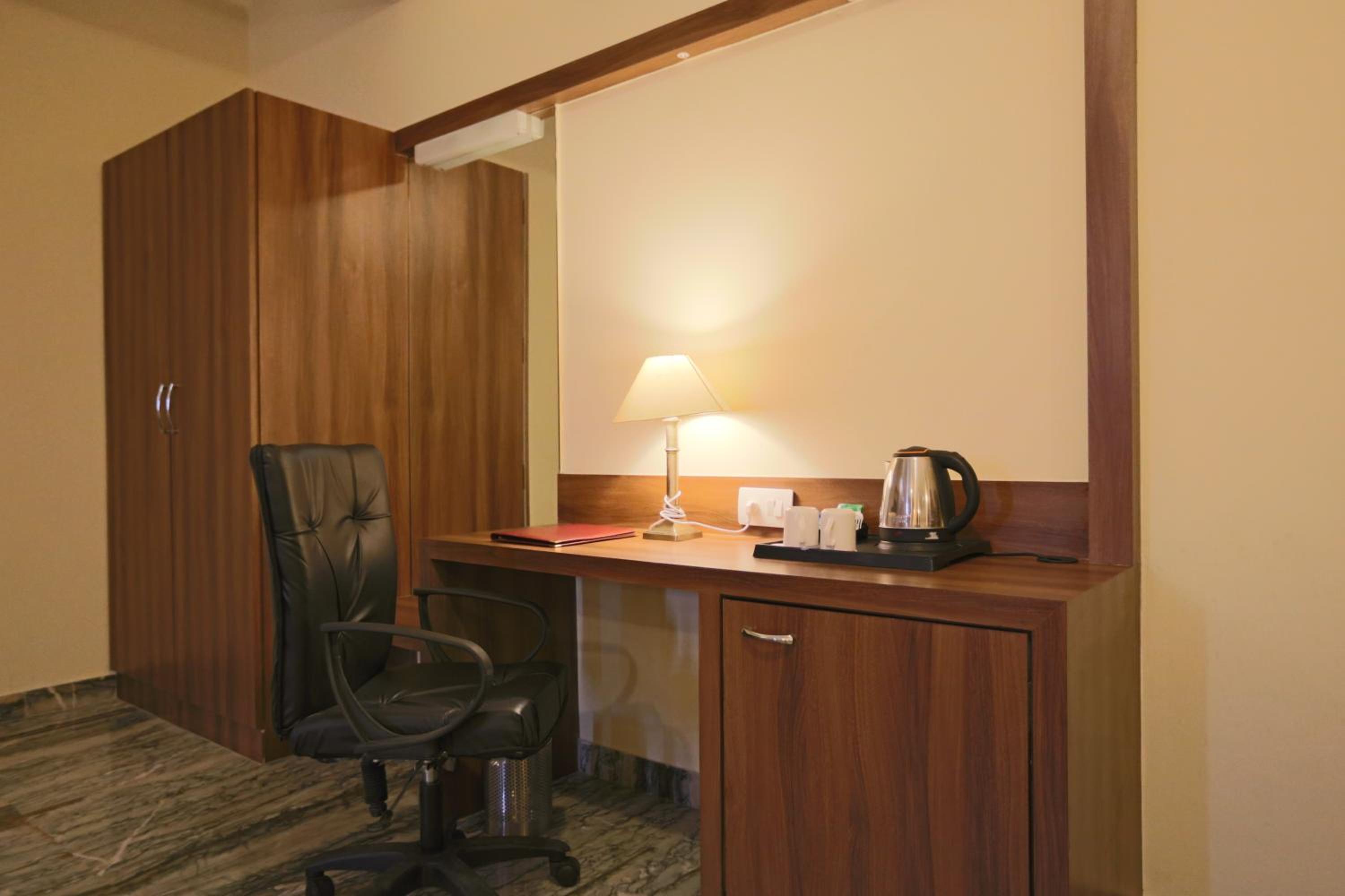 Luxury Suite Lake View - Photo 4