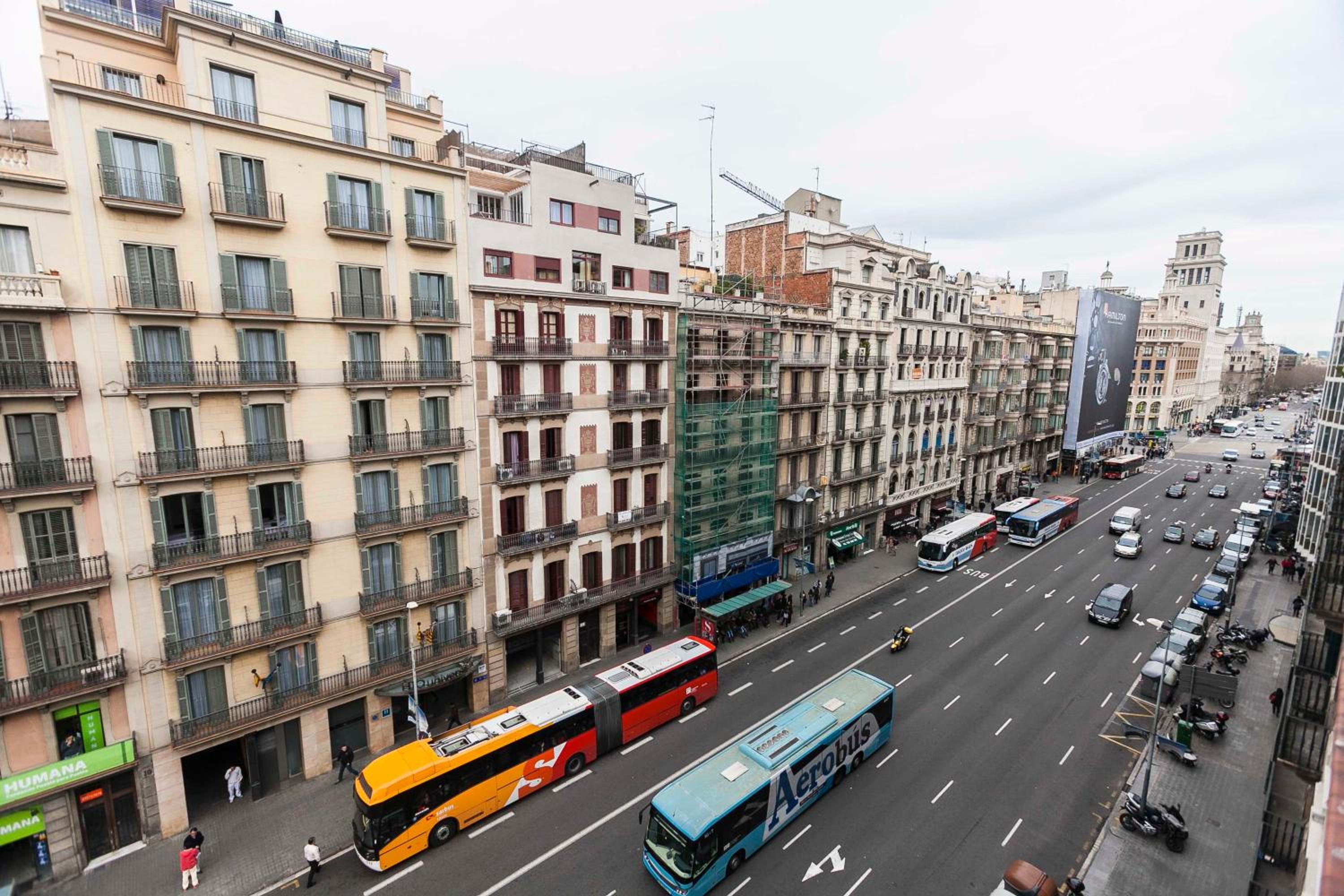 Superior Four-Bedroom Apartment - Balmes, 12 photo 2