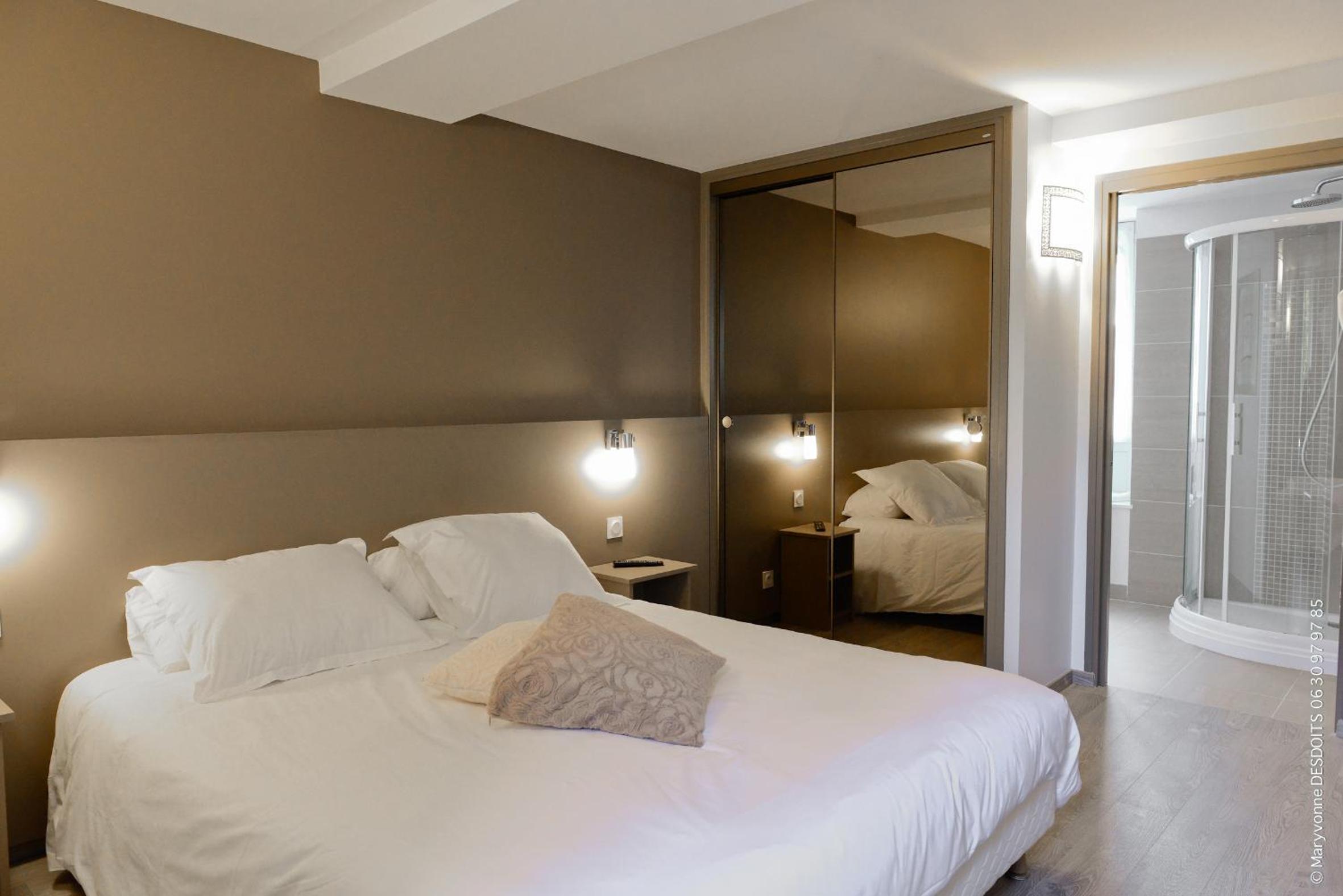 Superior Double Room photo 2