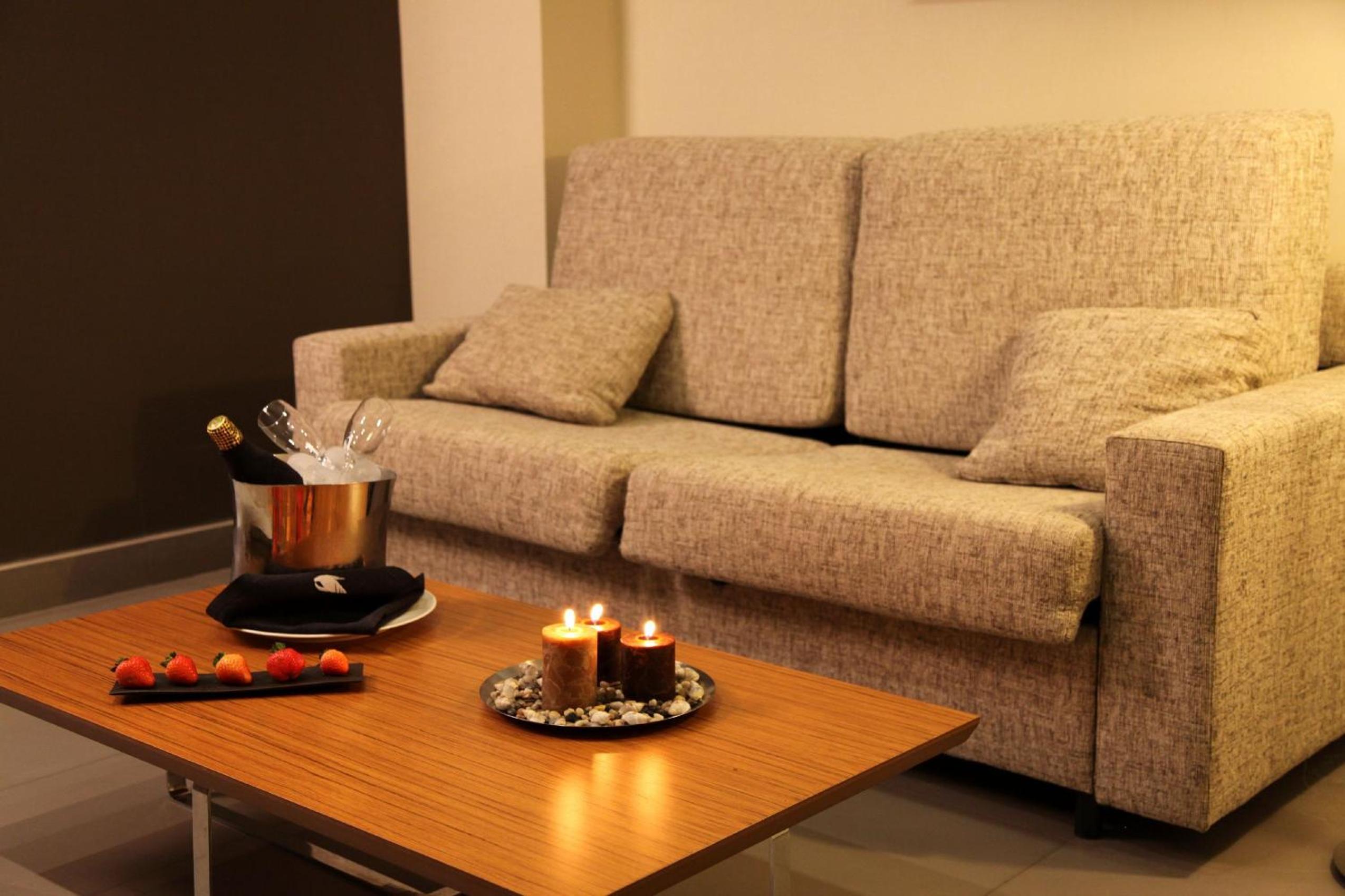 Triple Room (3 Adults) - Photo 2