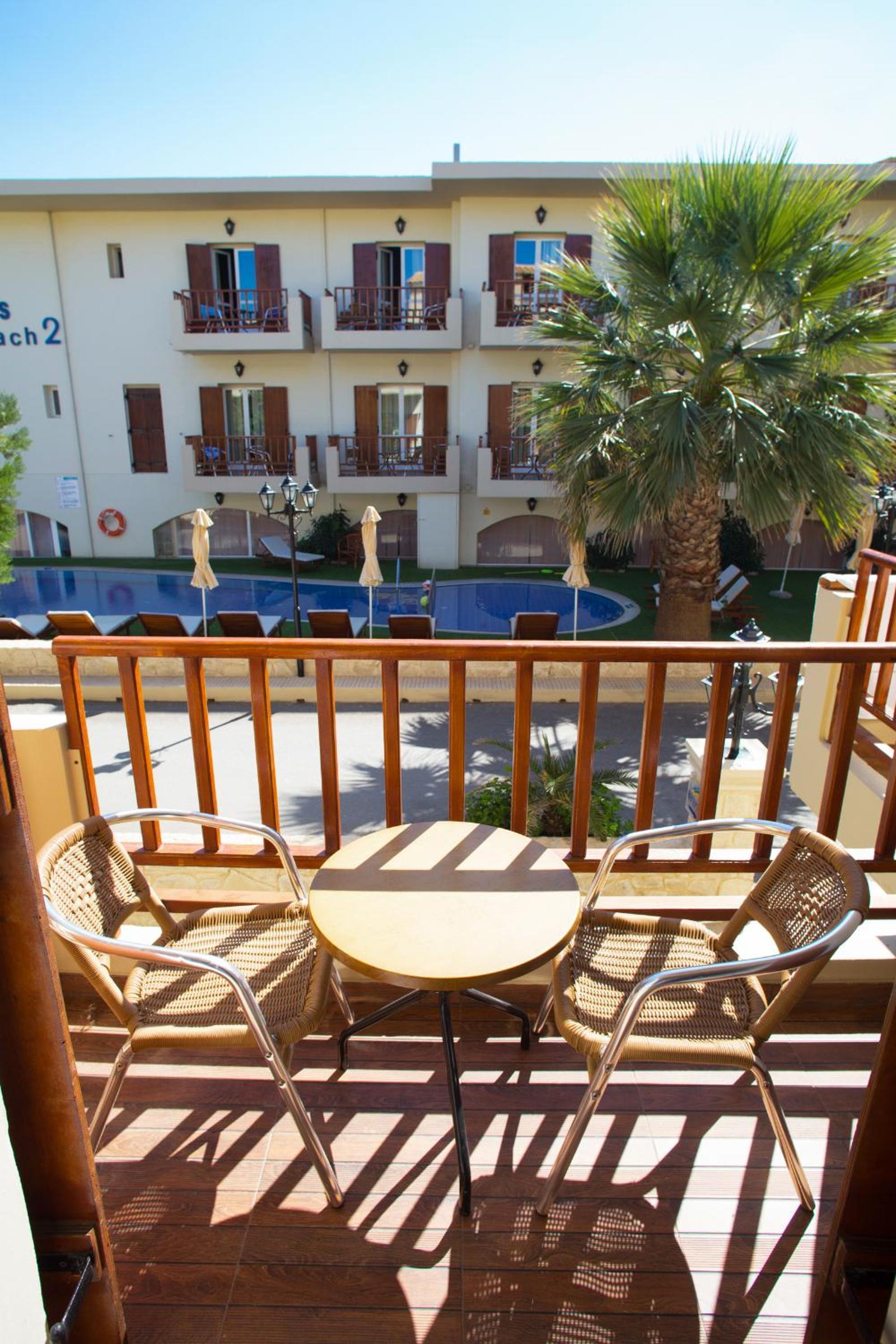 Double Room with Mountain View - Photo 14