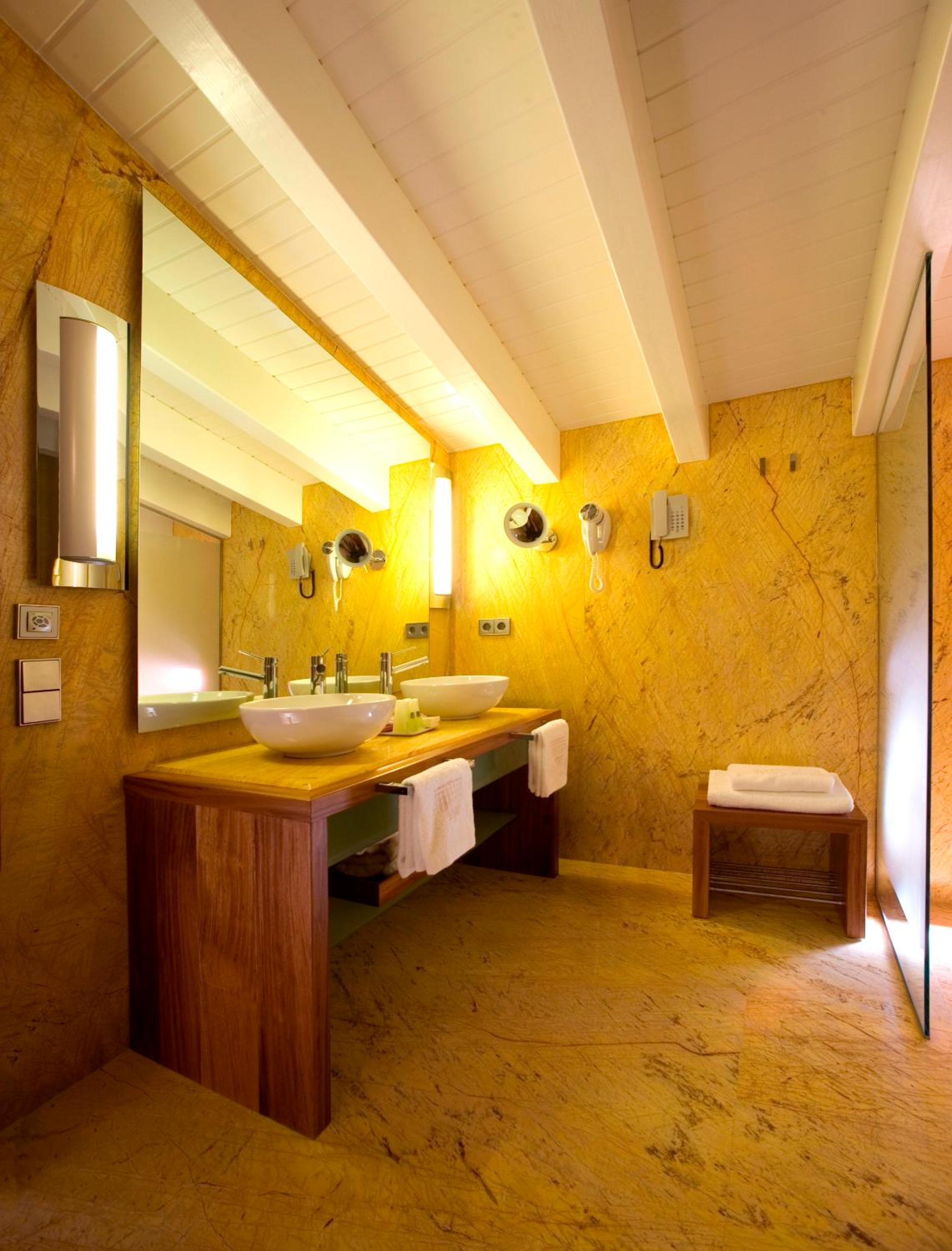 Junior Suite - Photo 5