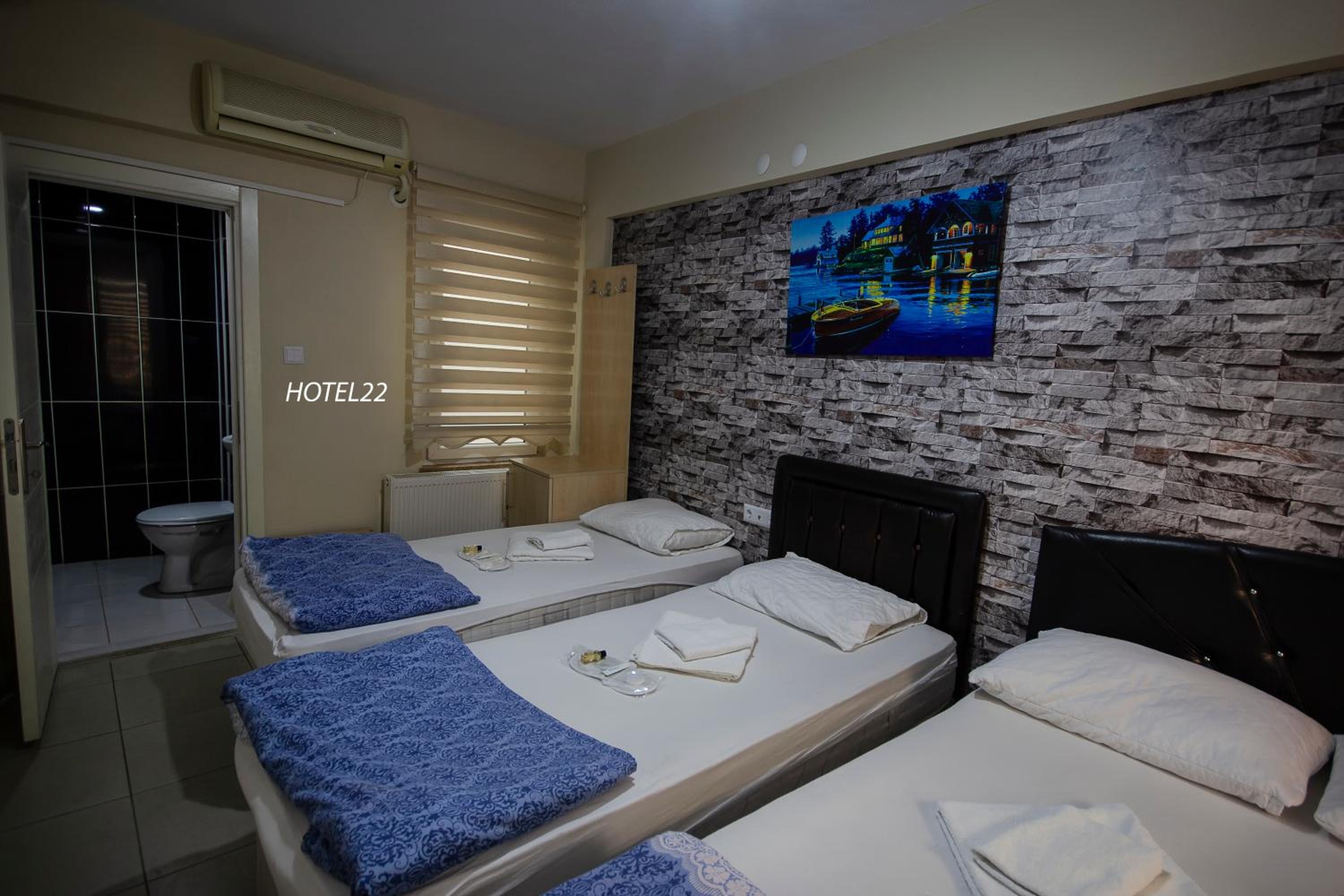 Quadruple Room With Bathroom photo 3
