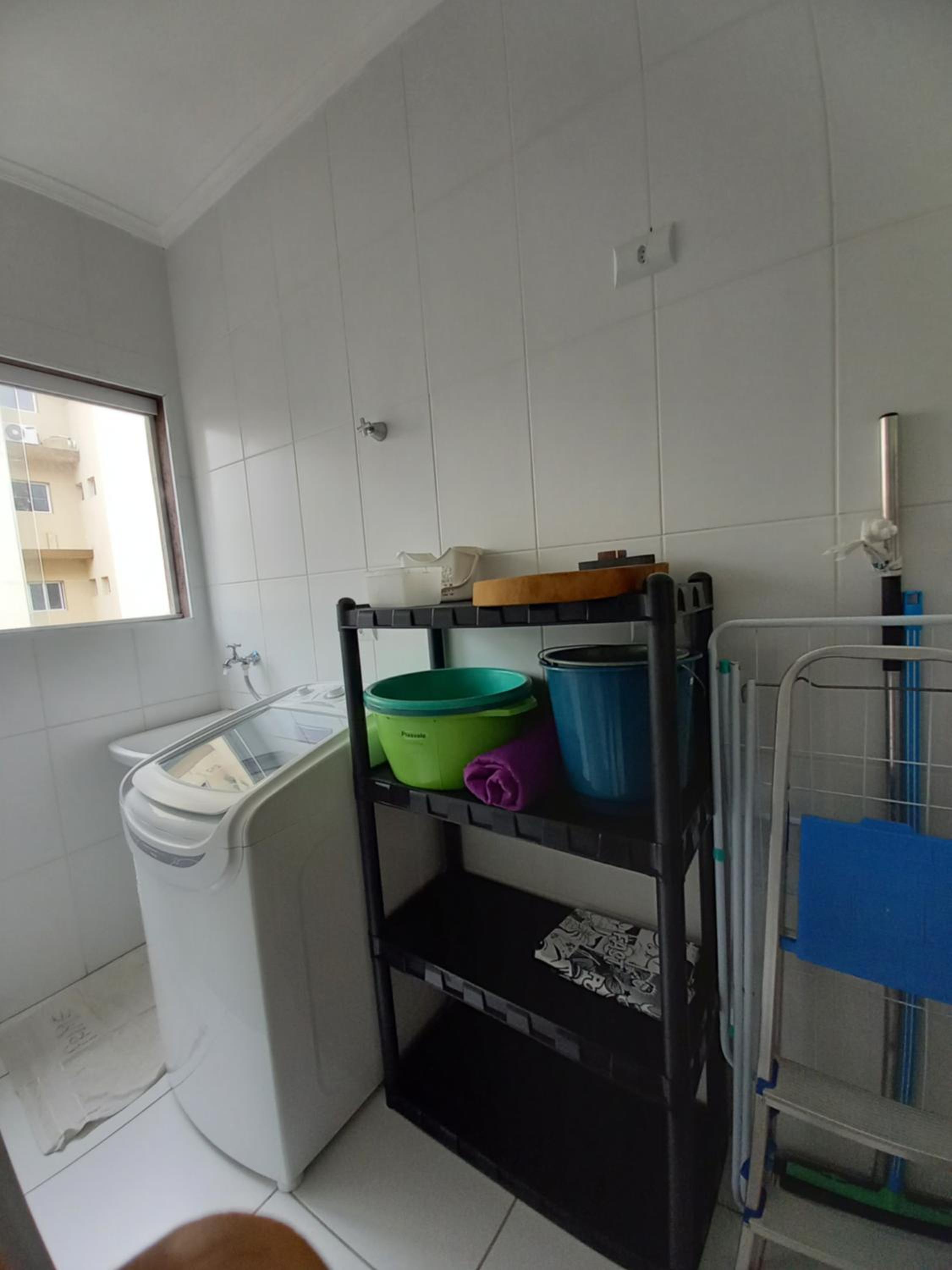 Apartment with Balcony - Photo 31